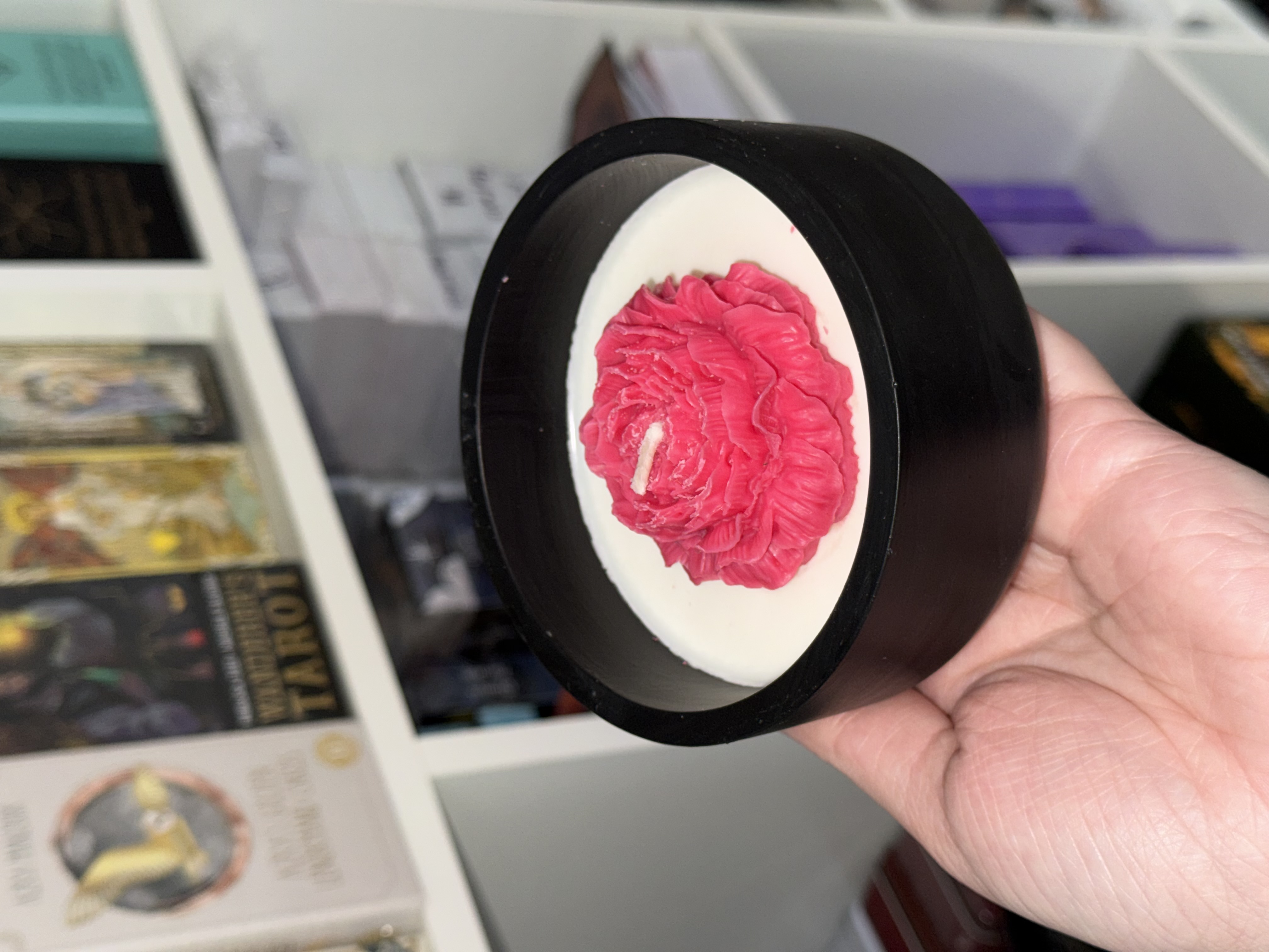 Ароматична свічка у кашпо «Полуничний йогурт»