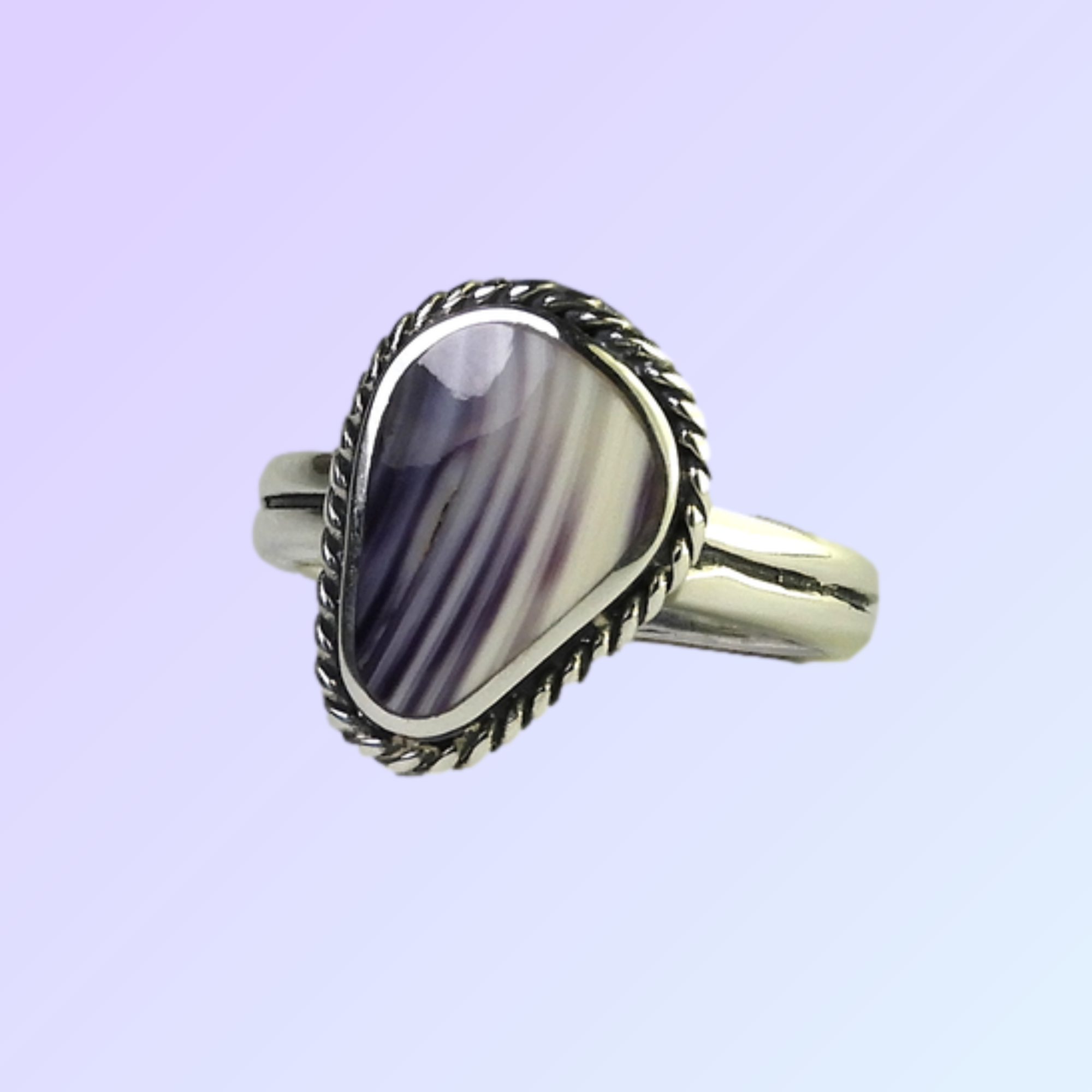 Pointed Oval Ring