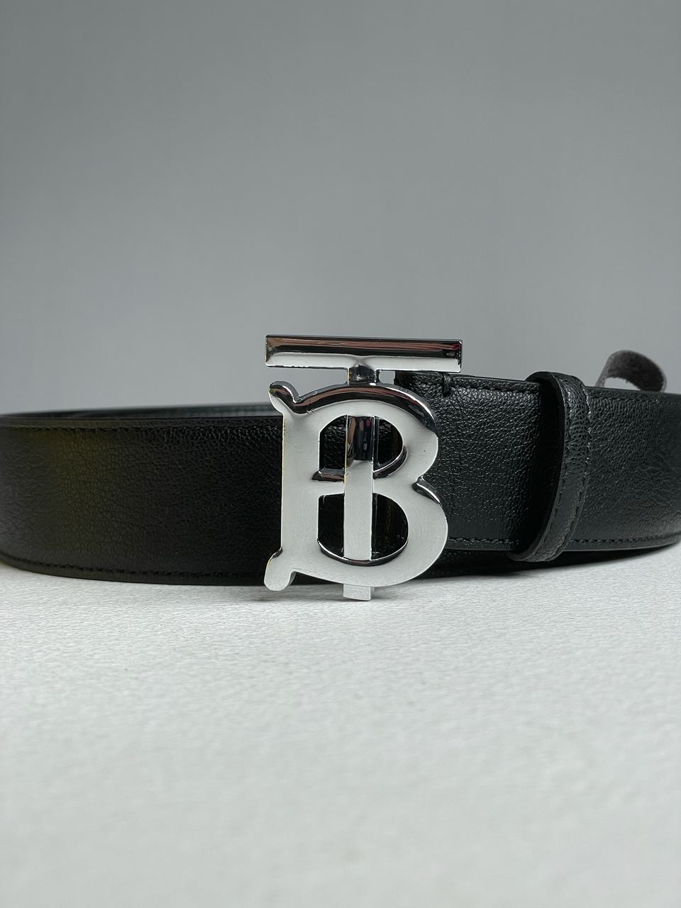 Burberry Leather TB Belt Black/Tan/Silver