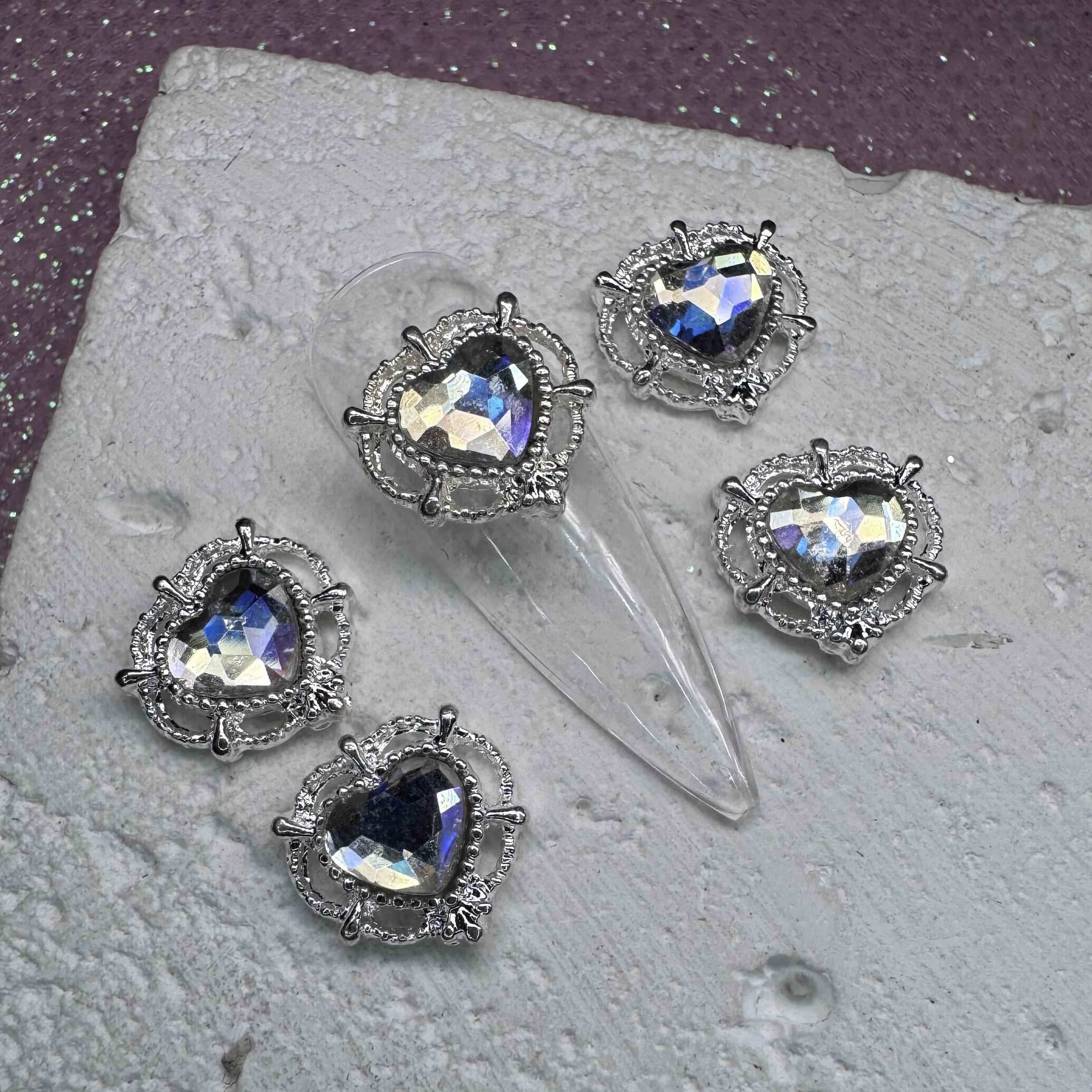 Фігурка для нігтів "Сердечко"