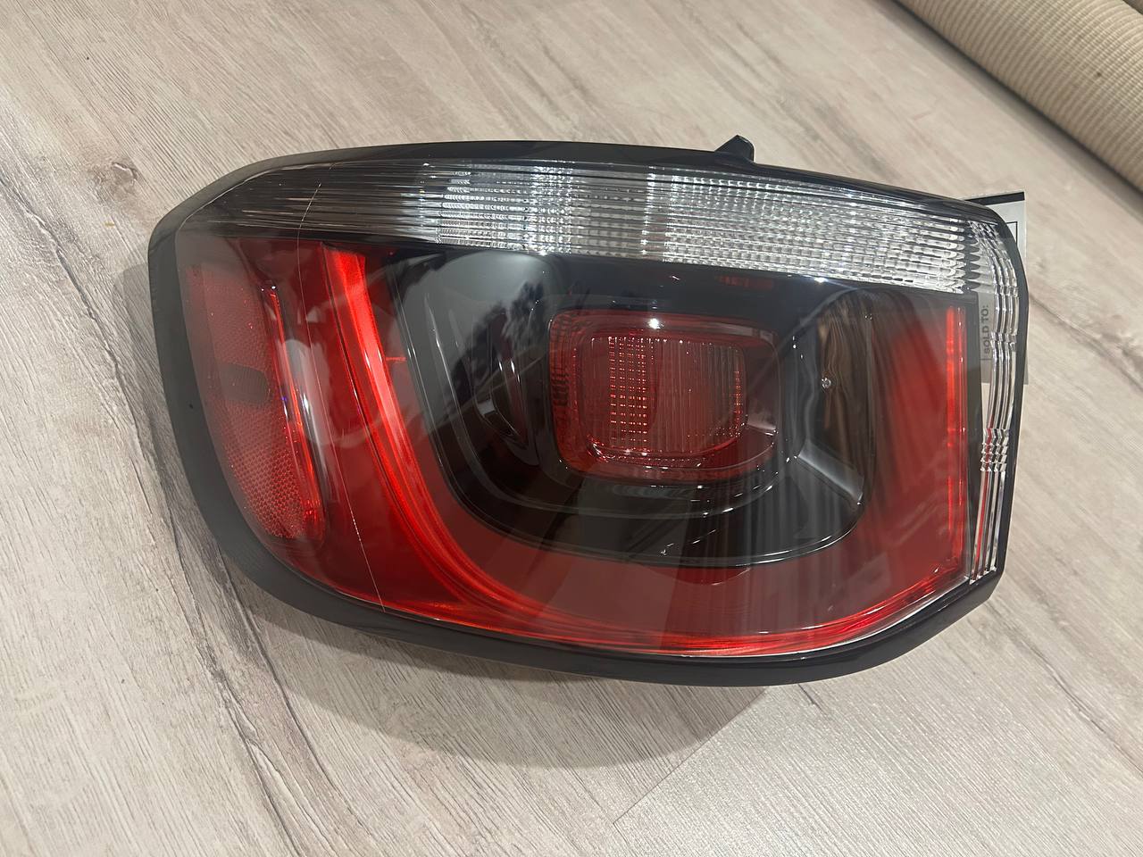 Jeep Compass 2 Ліва сторона Б/у оригінал (Водійська сторона в крило)  2017 - 2024 роки