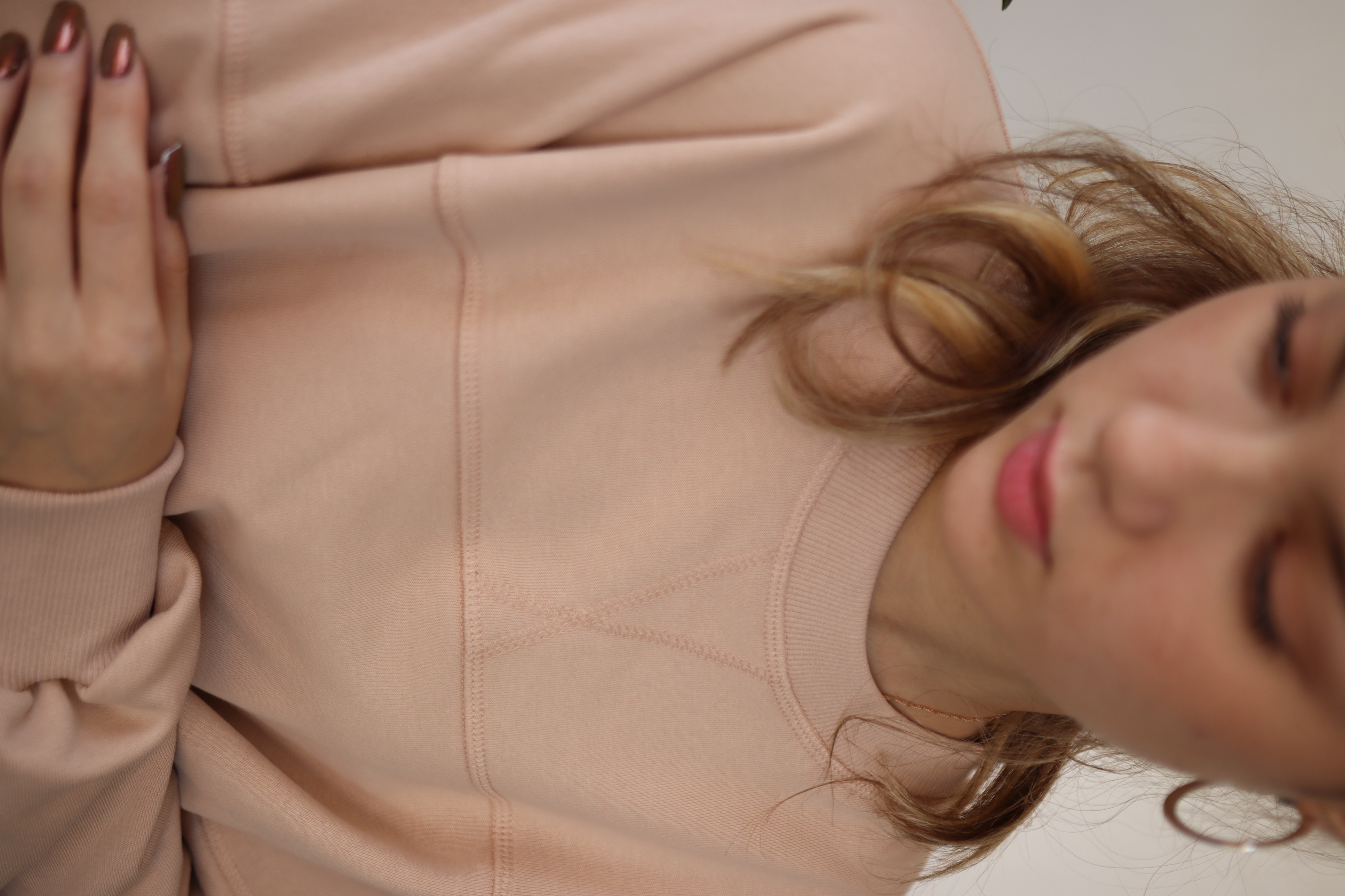 Бежевий світшот "Основа JV"