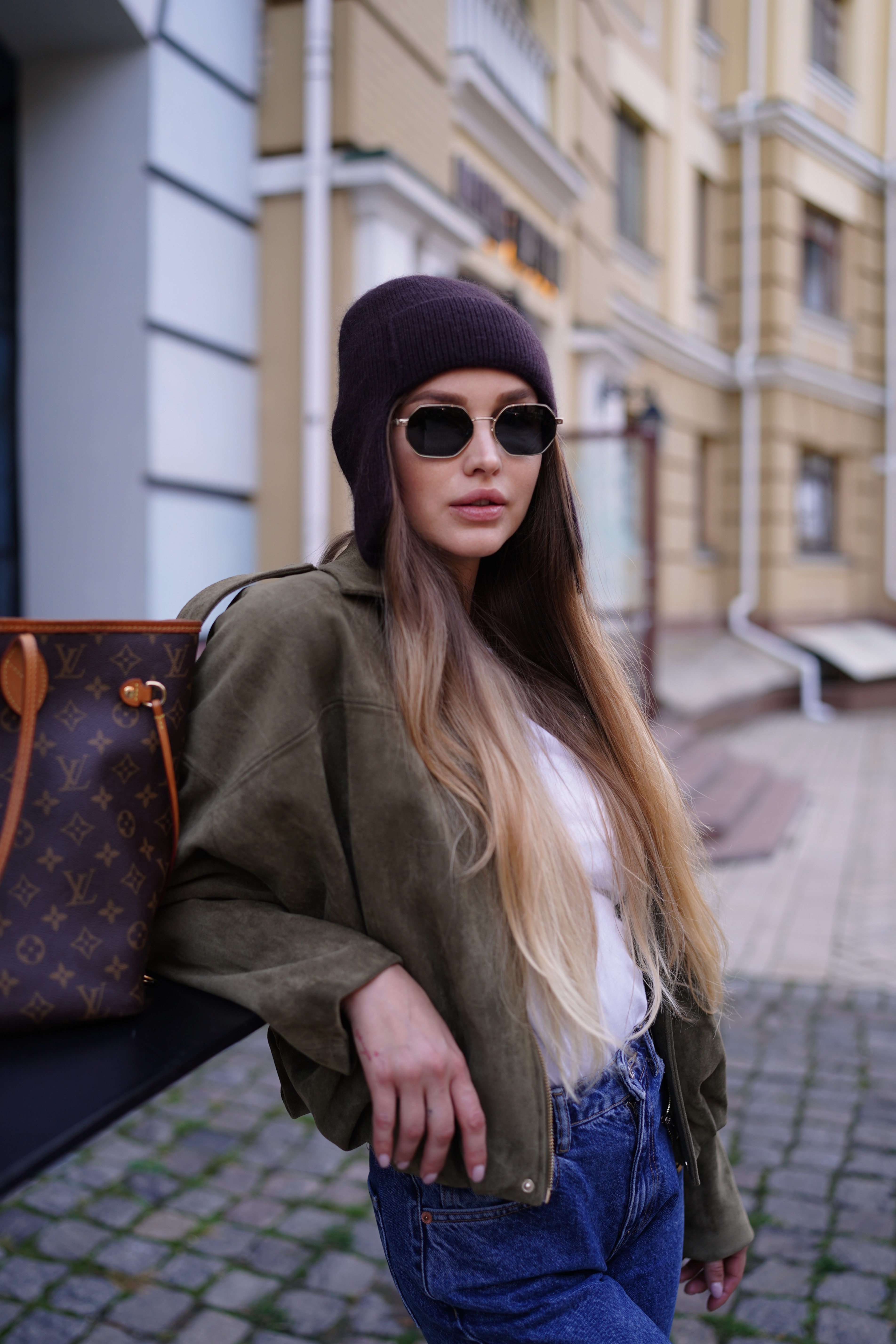 Вушанка з ангори не обʼємна шоколадна