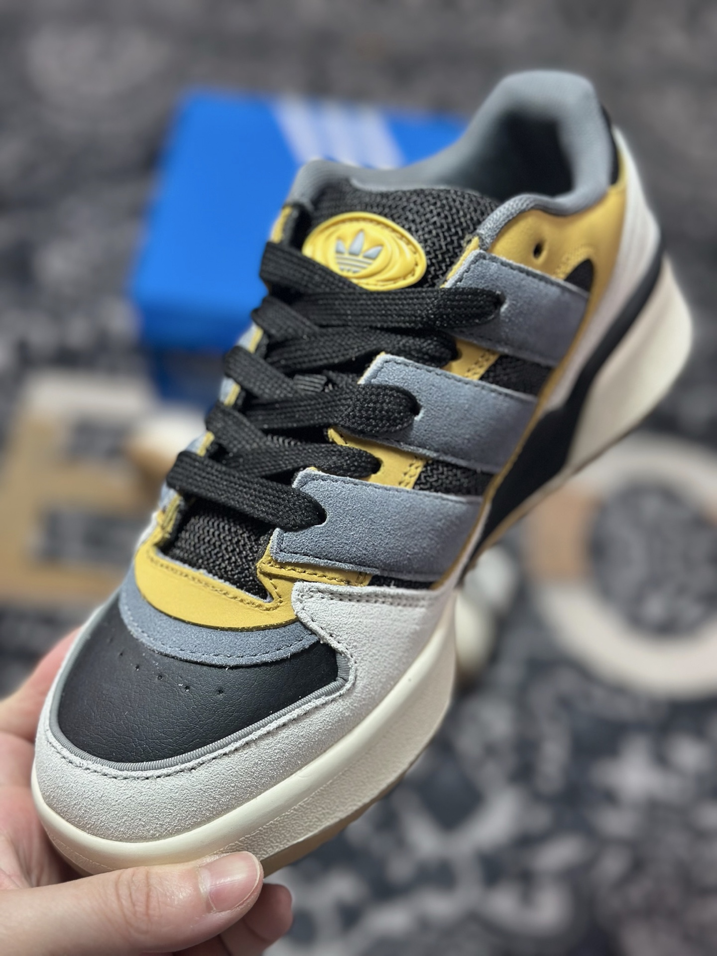 Adidas originals Forum 2000  JS3158