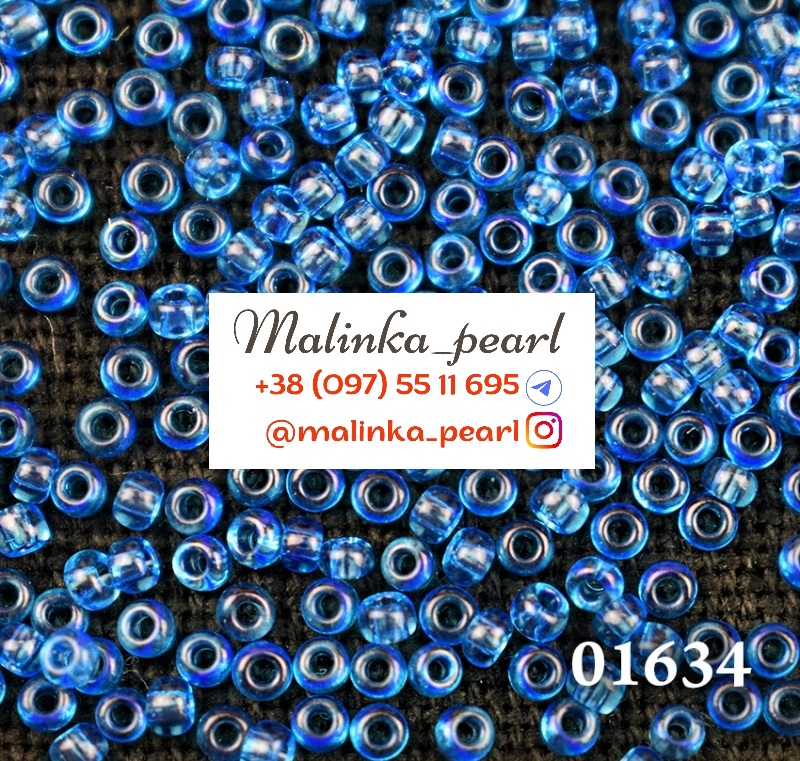 Бісер блакитний, кристальний