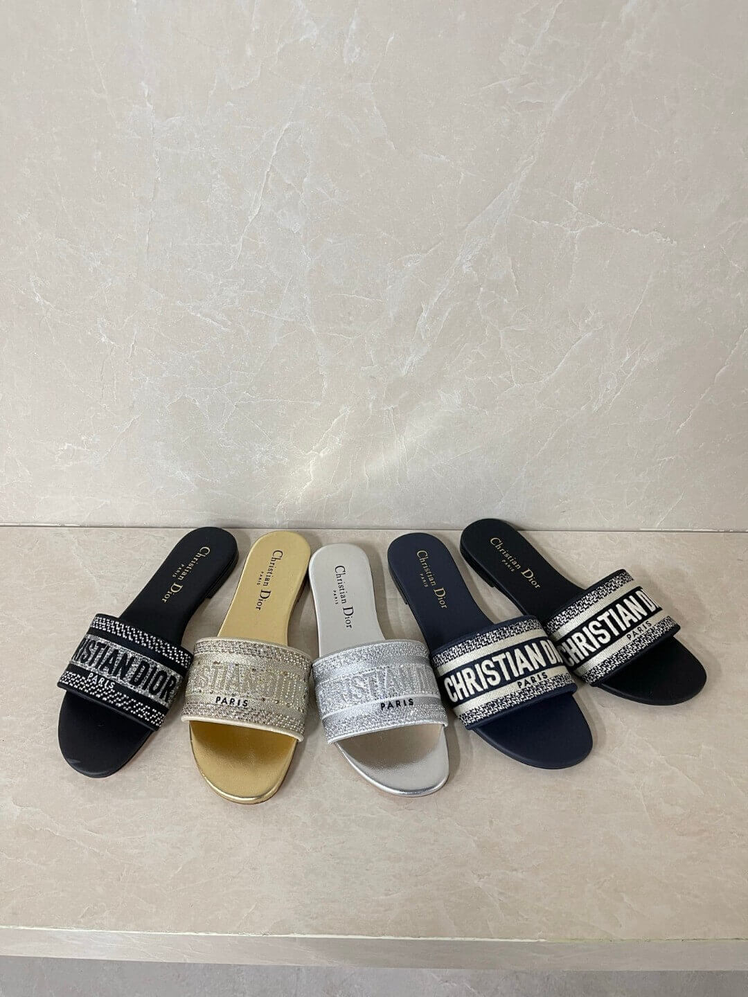 Dior шльпанці