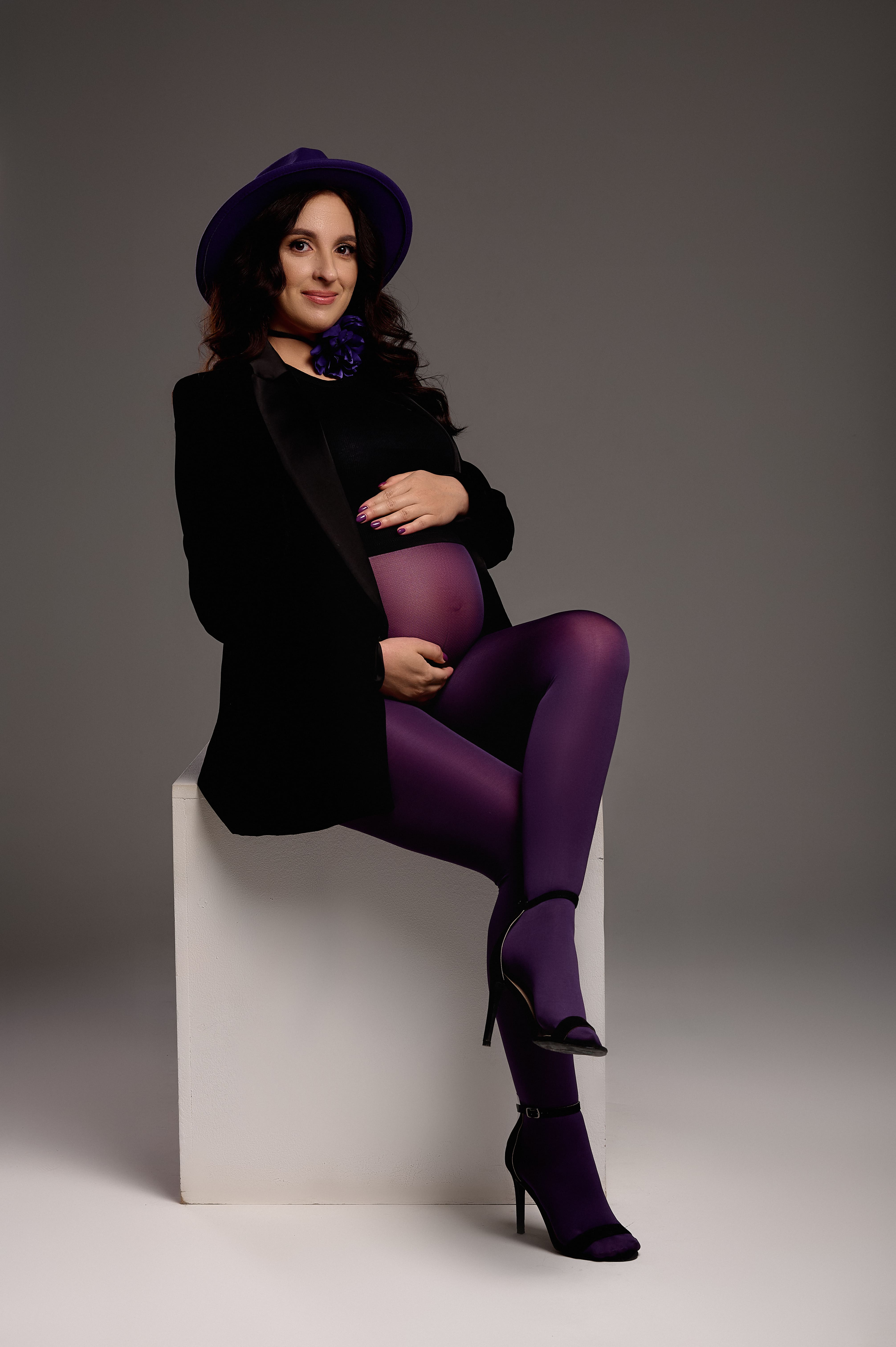 Pregnant 34