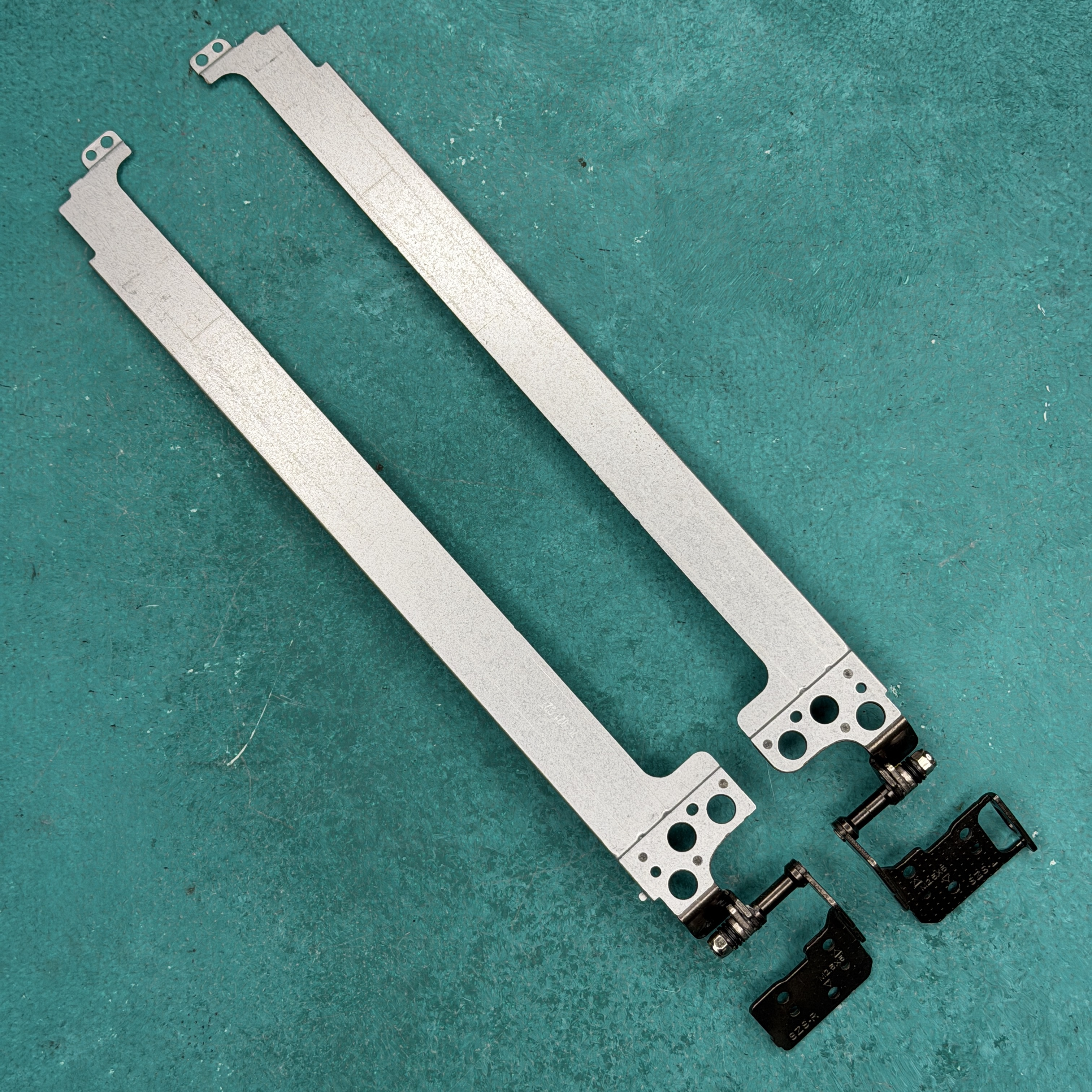 Петли комплект ліва+права	Оригінал 	Acer Nitro 5 AN515-44 AN515-55