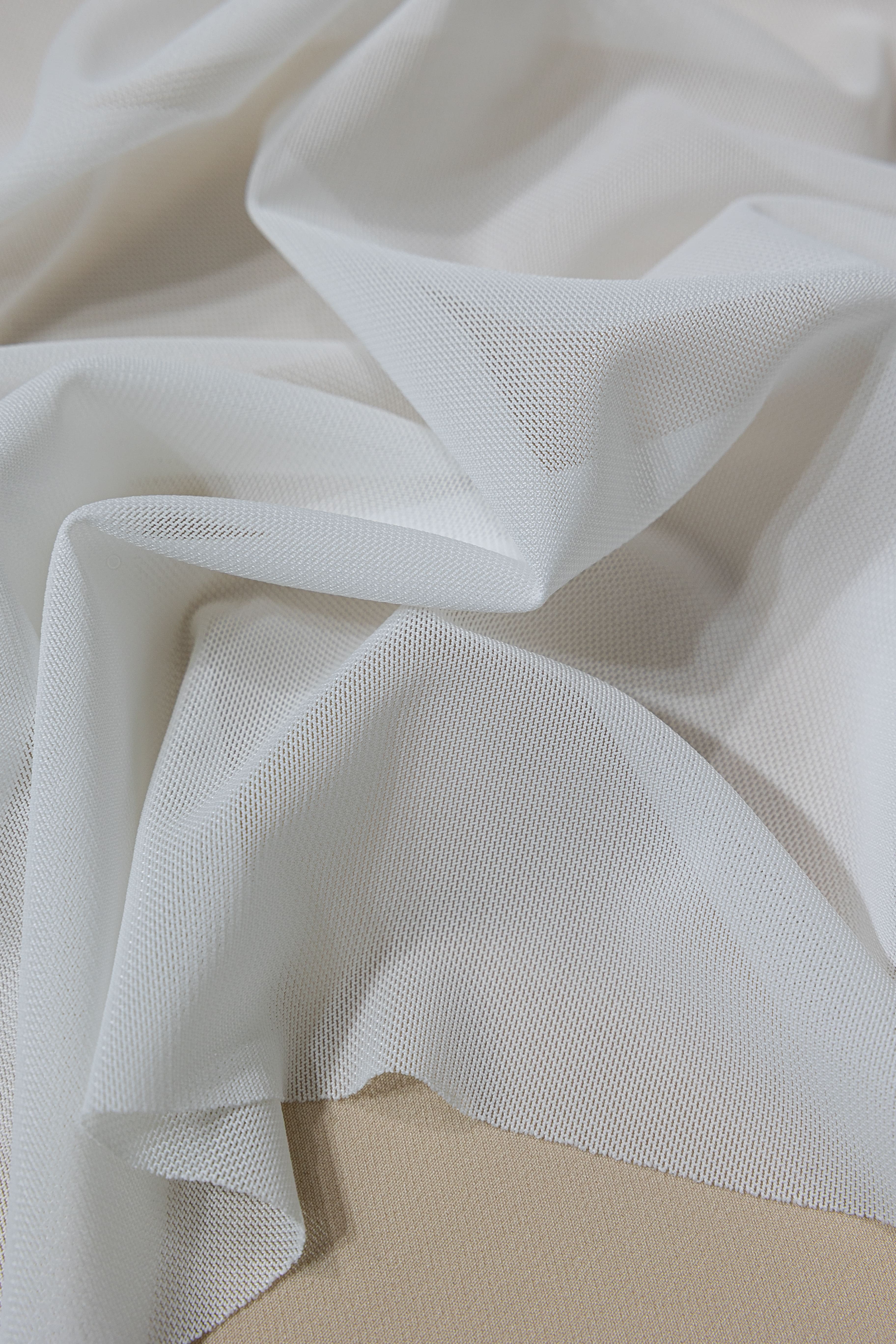 Elastic mesh 150cm. FN229