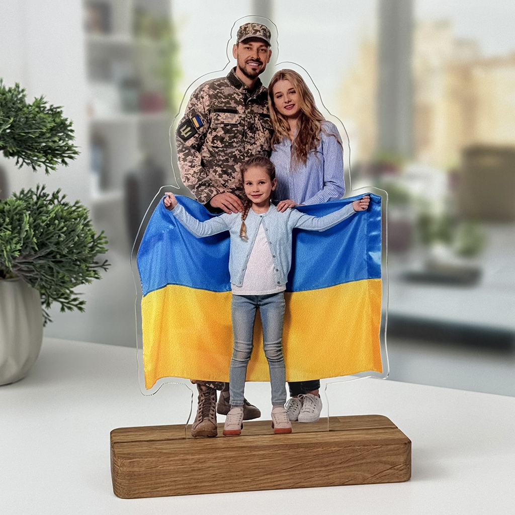 Акрилова фігурка "Люди"