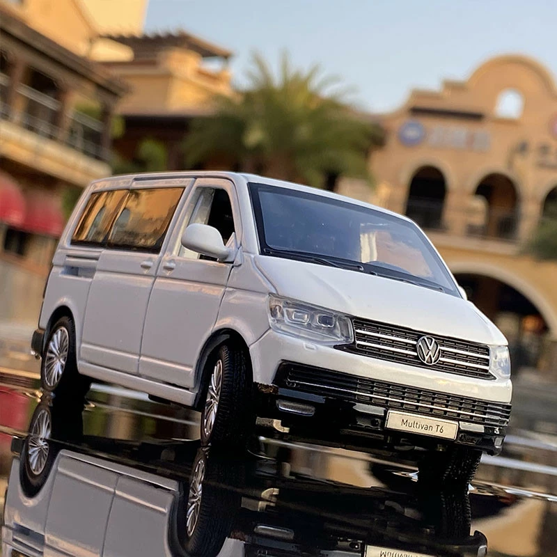 Модель автомобіля Volkswagen Multivan