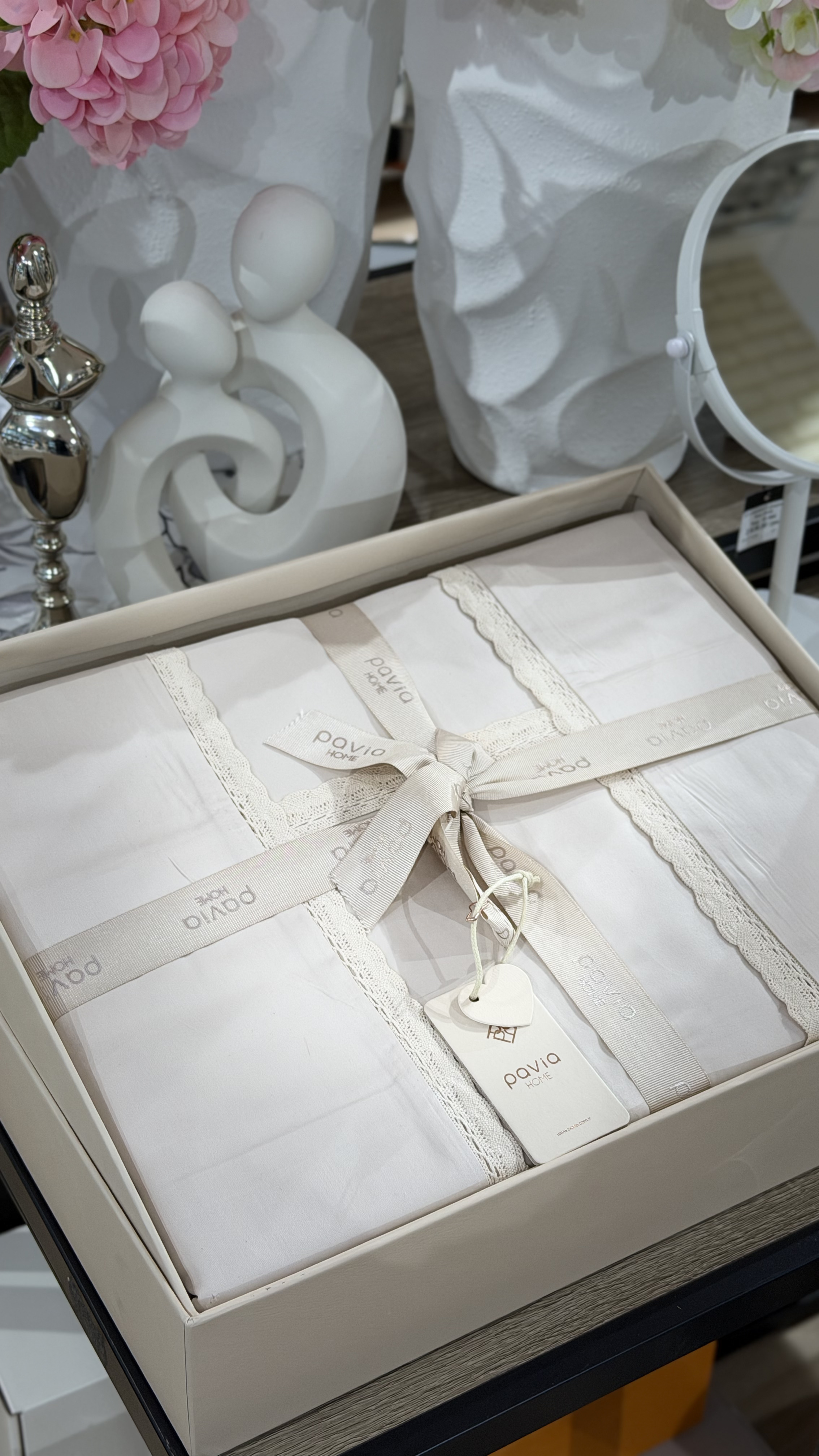 Комплект постільної білизни 200x220 PAVIA KIARA BEJ