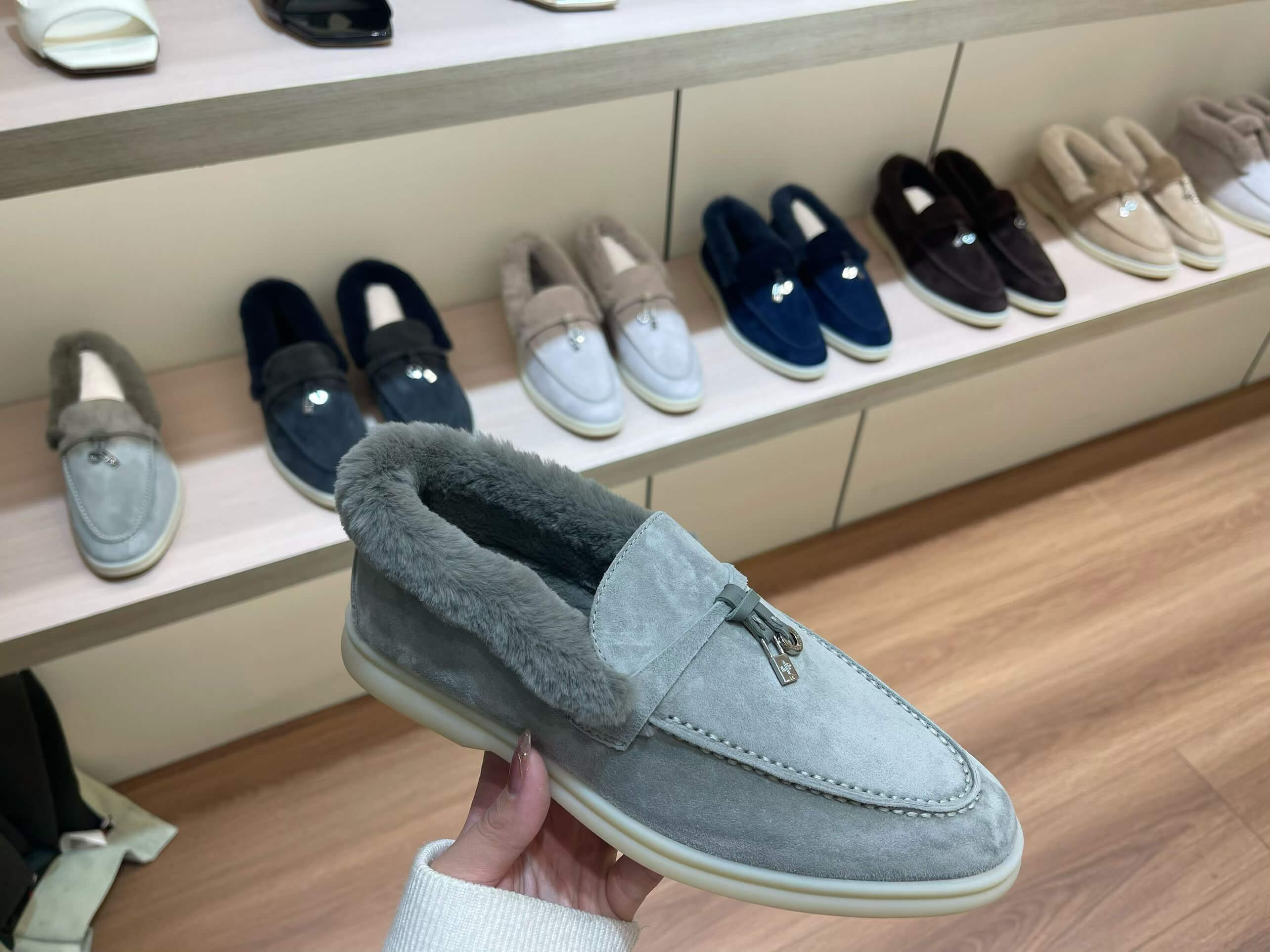 Loro Piana лофери