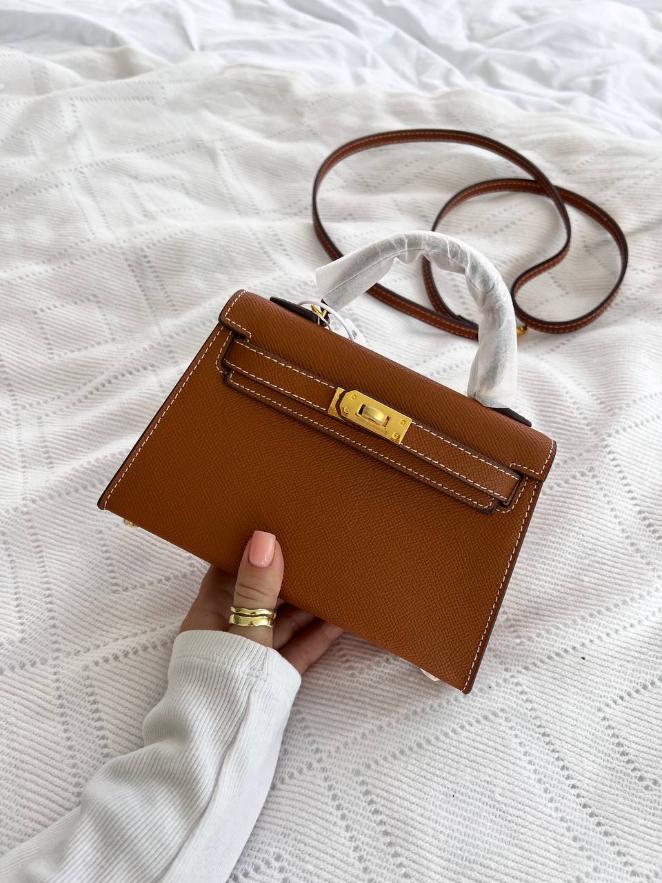 Hermes Kelly 19
