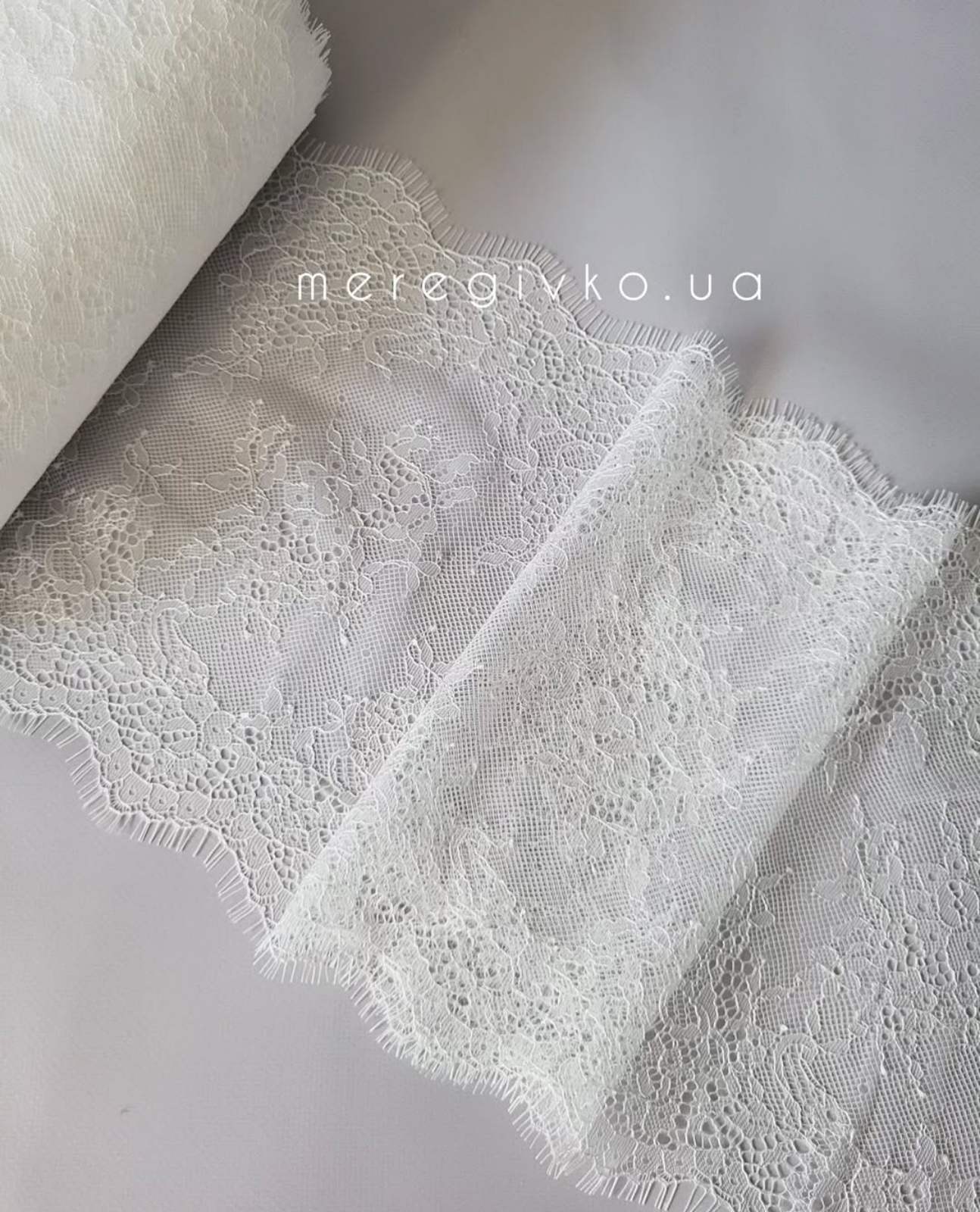 Мереживо шантільї "Neutral white"