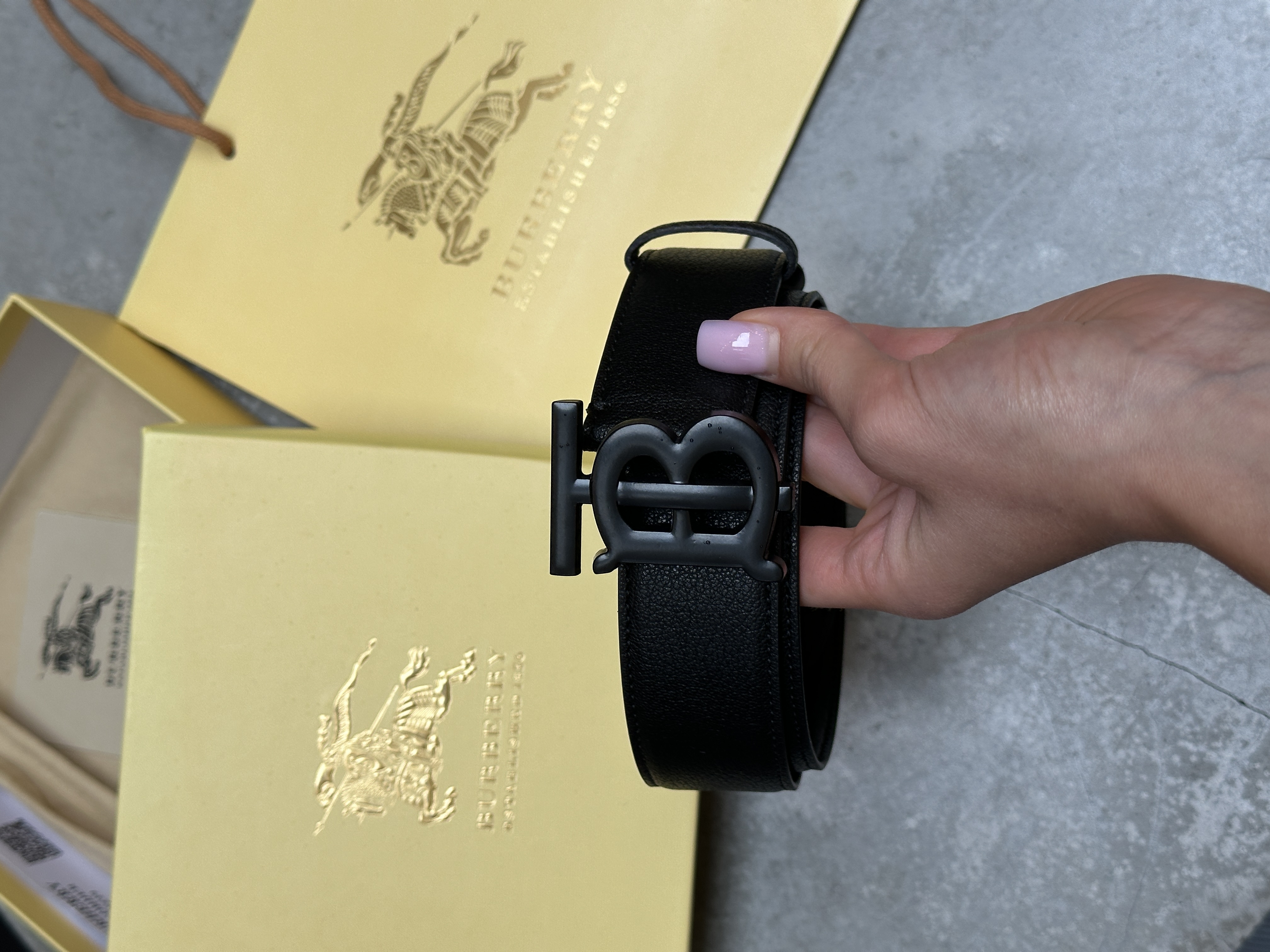 Burberry Leather TB Belt Black/Black