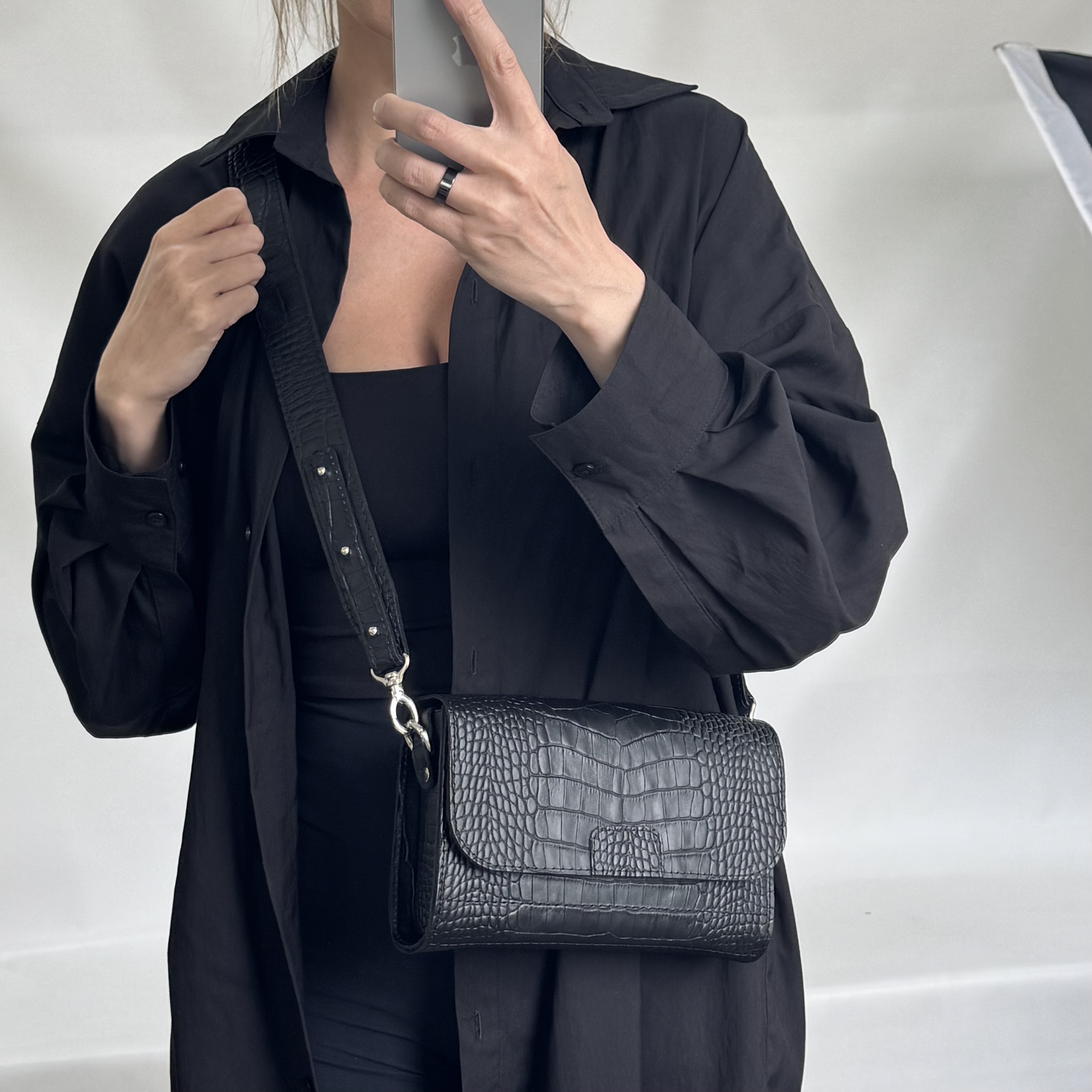Жіноча сумка Kylie з ремінцем на вибір