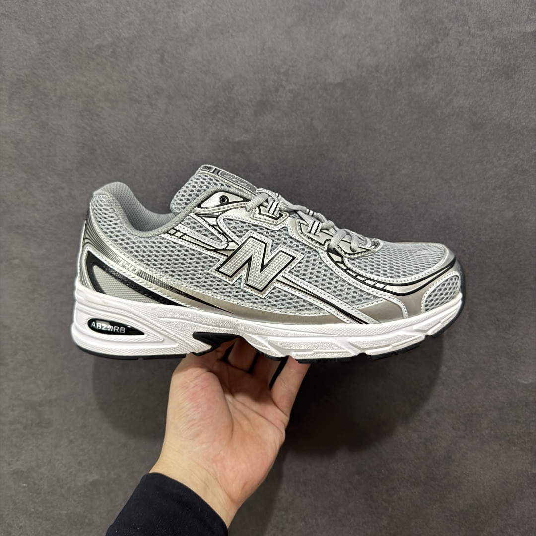 New Balance  U740JPG