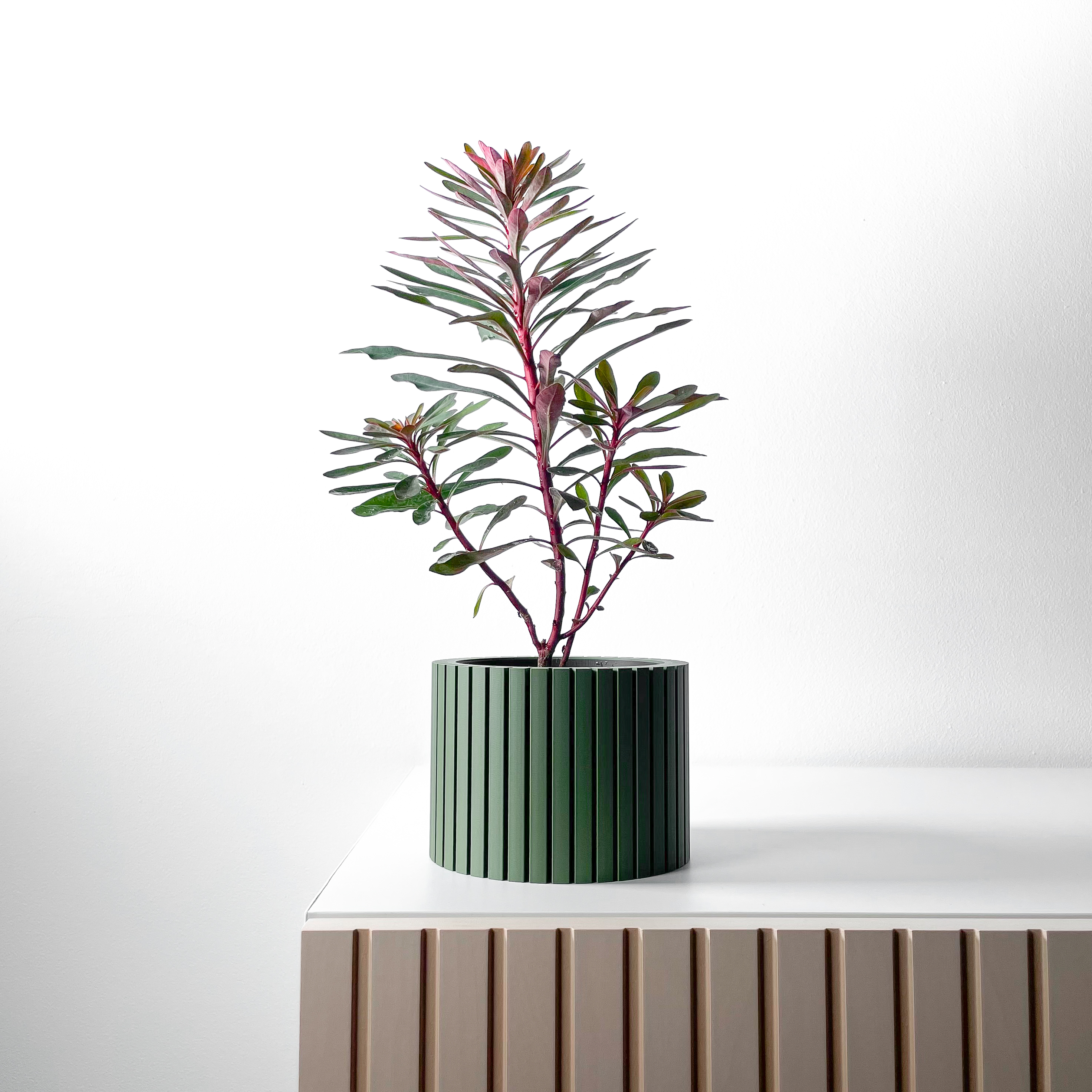 Zelno Planter Pot – Functional Modern Planter