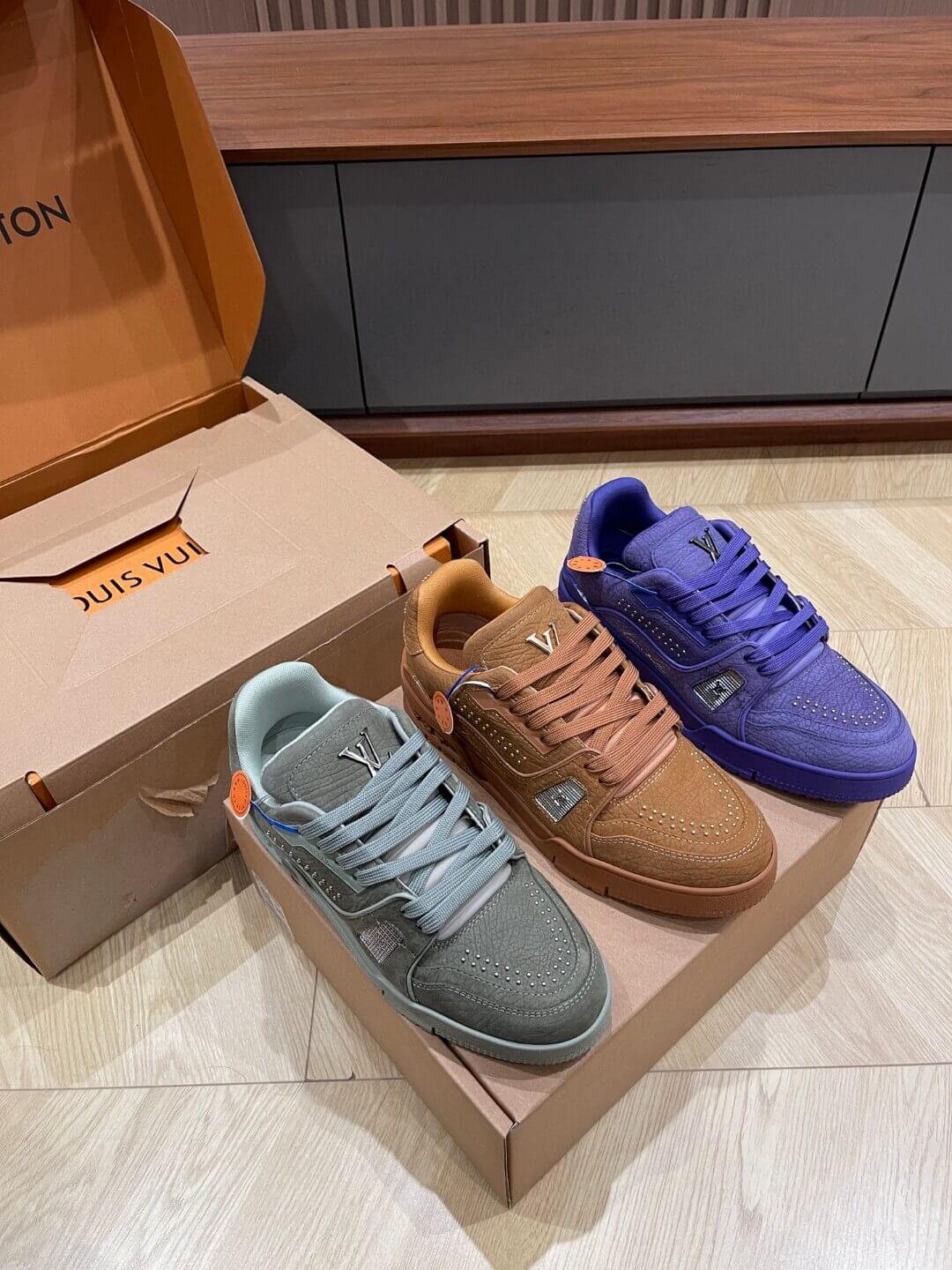 Louis Vuitton кросівки