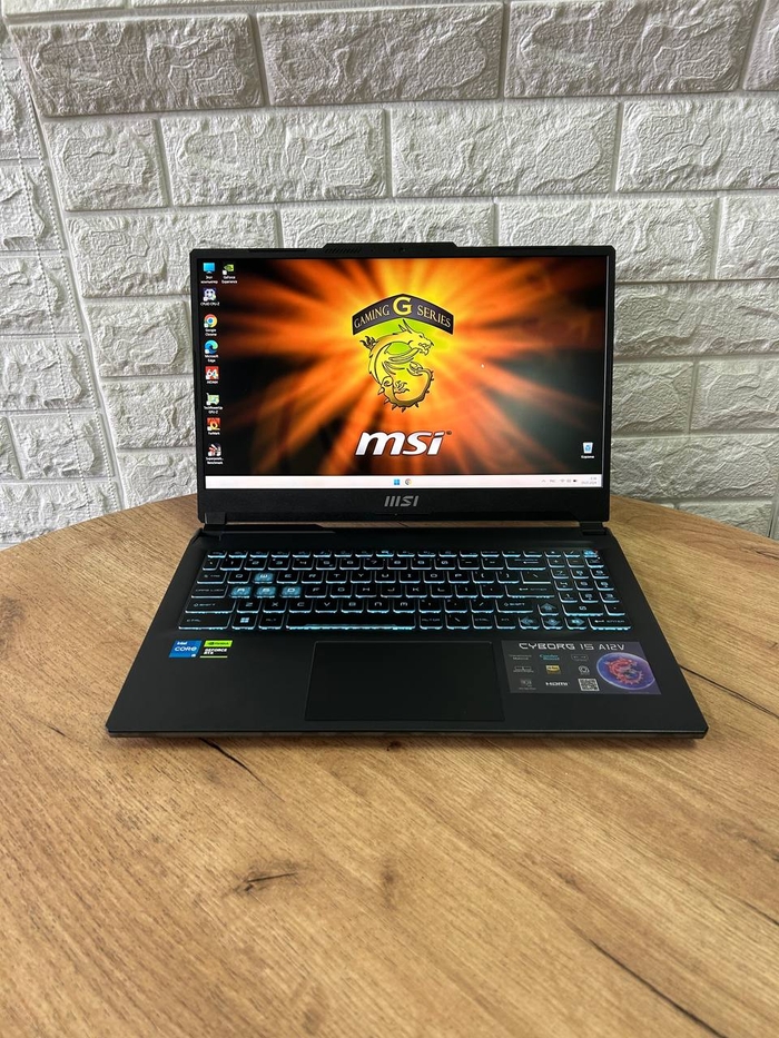 MSI Cyborg 15 A12 VF (core i5)