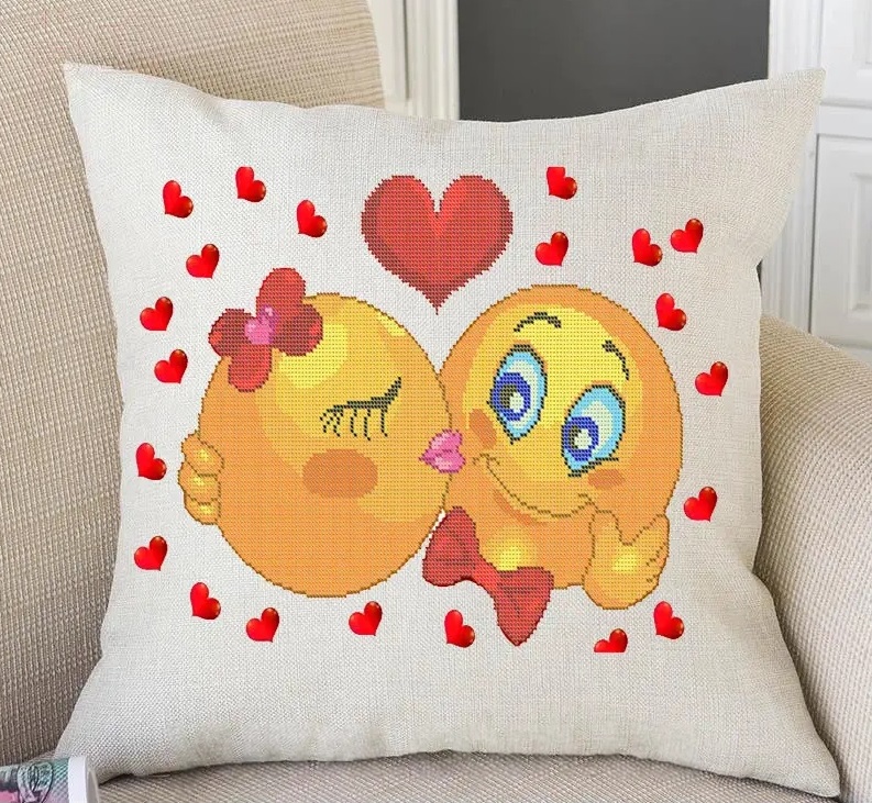 Наволочка з подушкою для вишивки бісером закохані