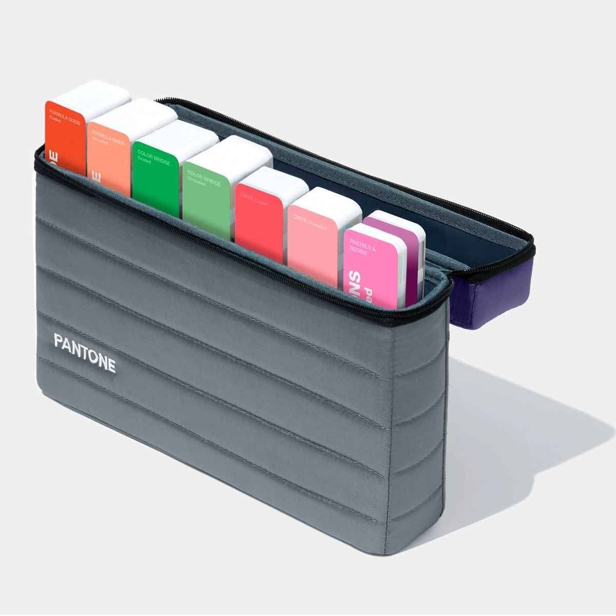 Каталог кольорів Pantone Portable Guide Studio