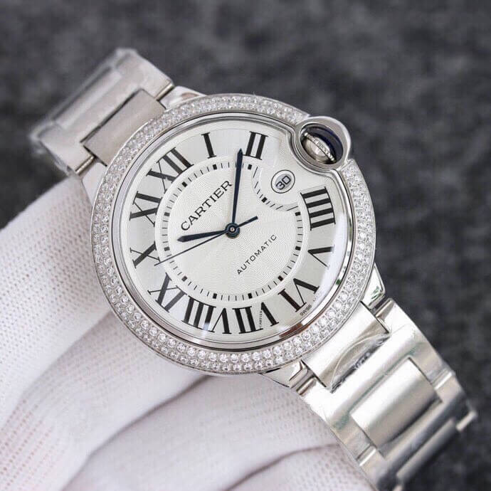 Cartier годинник
