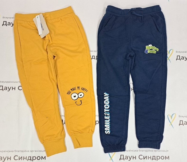Штани, Різні кольори