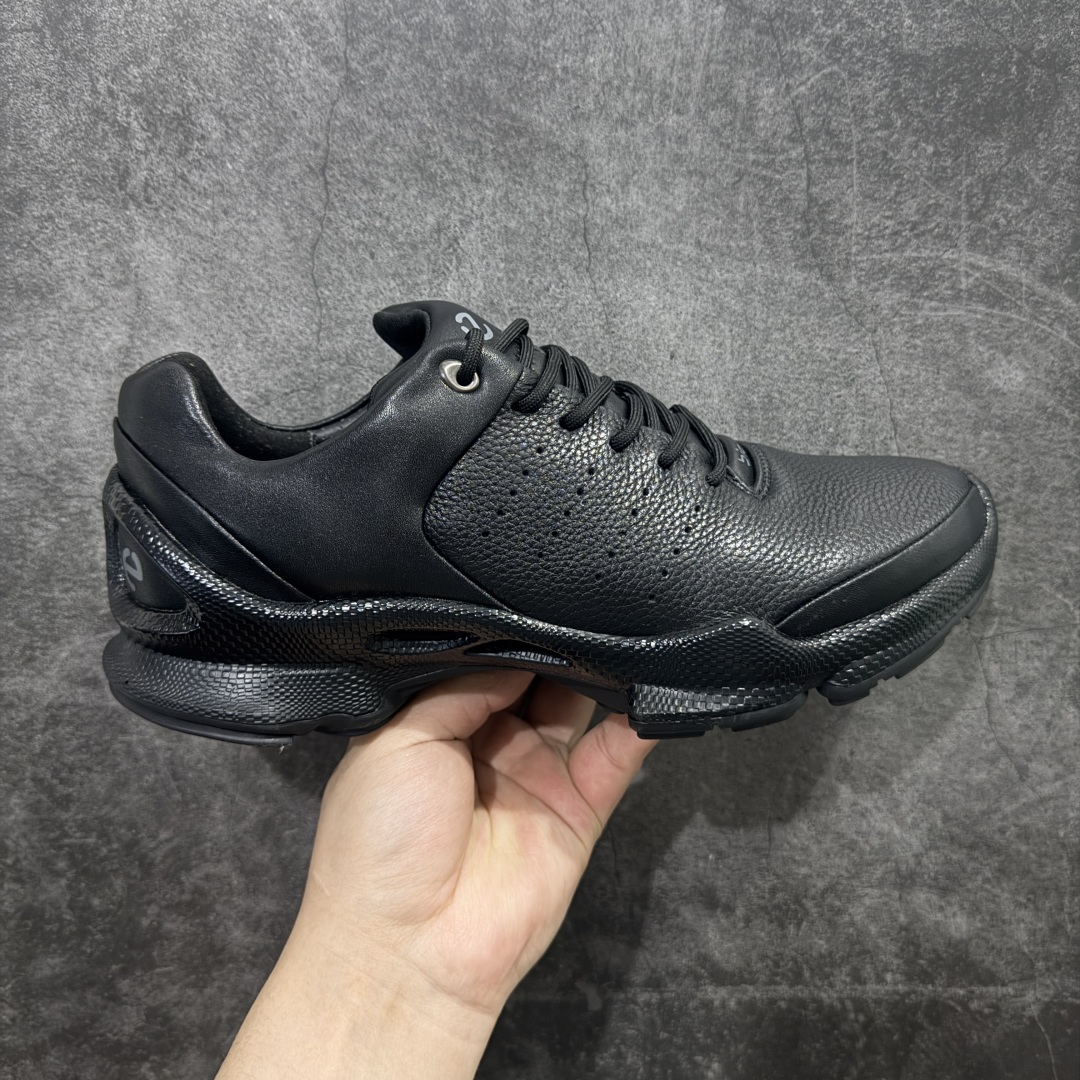 ECCO BIOM C M 04