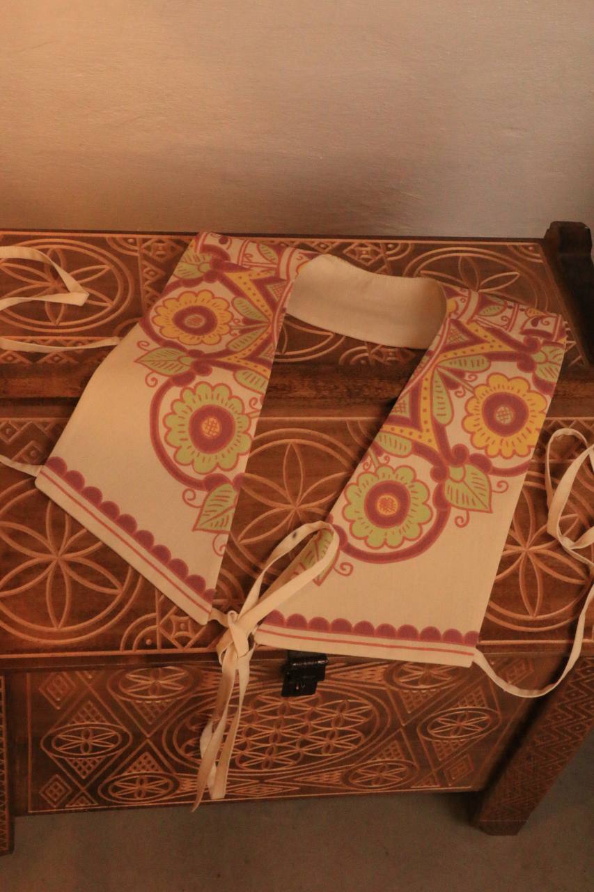 Комірець-жилетка