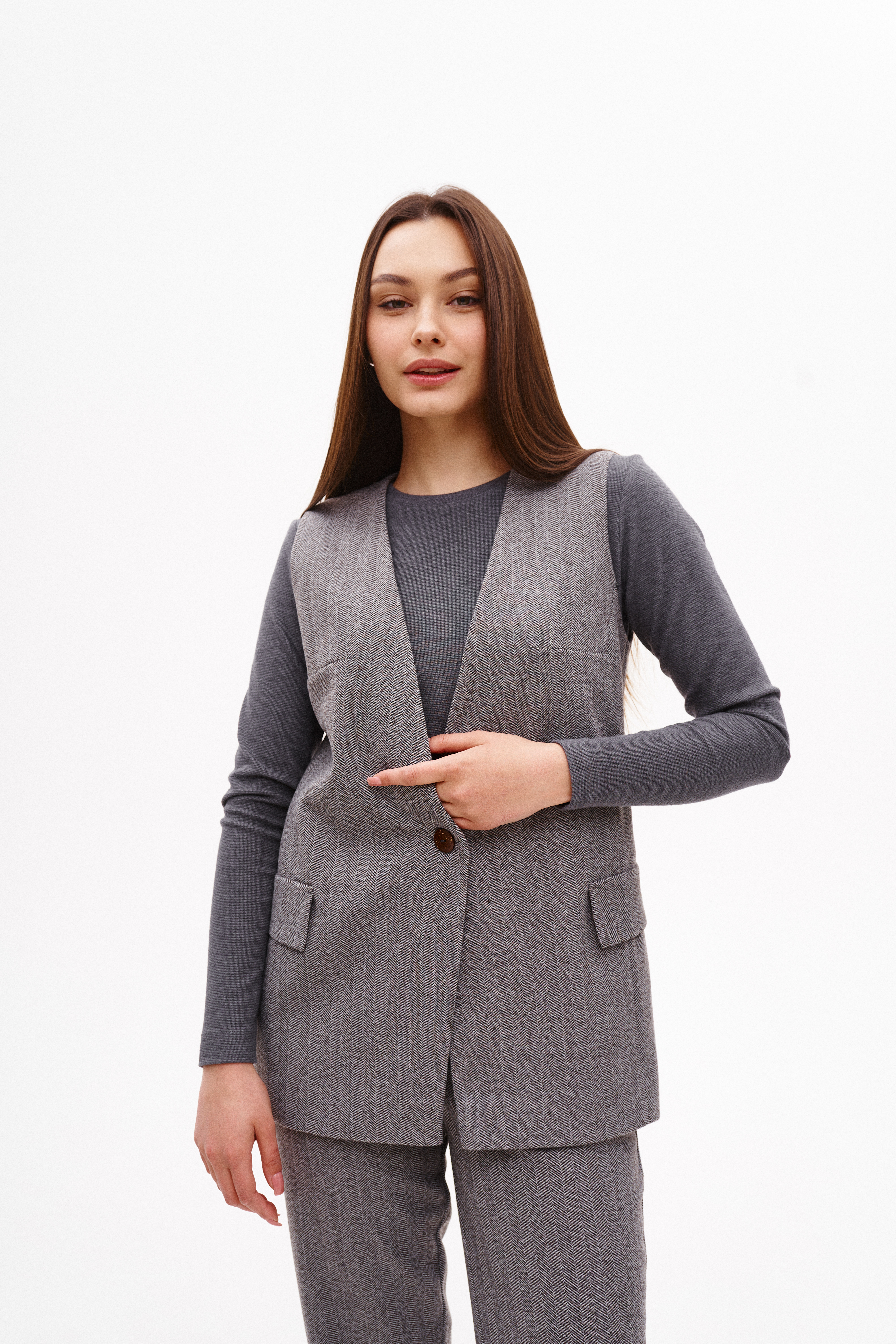 Костюм з жилетом та широкими штанами з теплої тканини, принт Ялинка