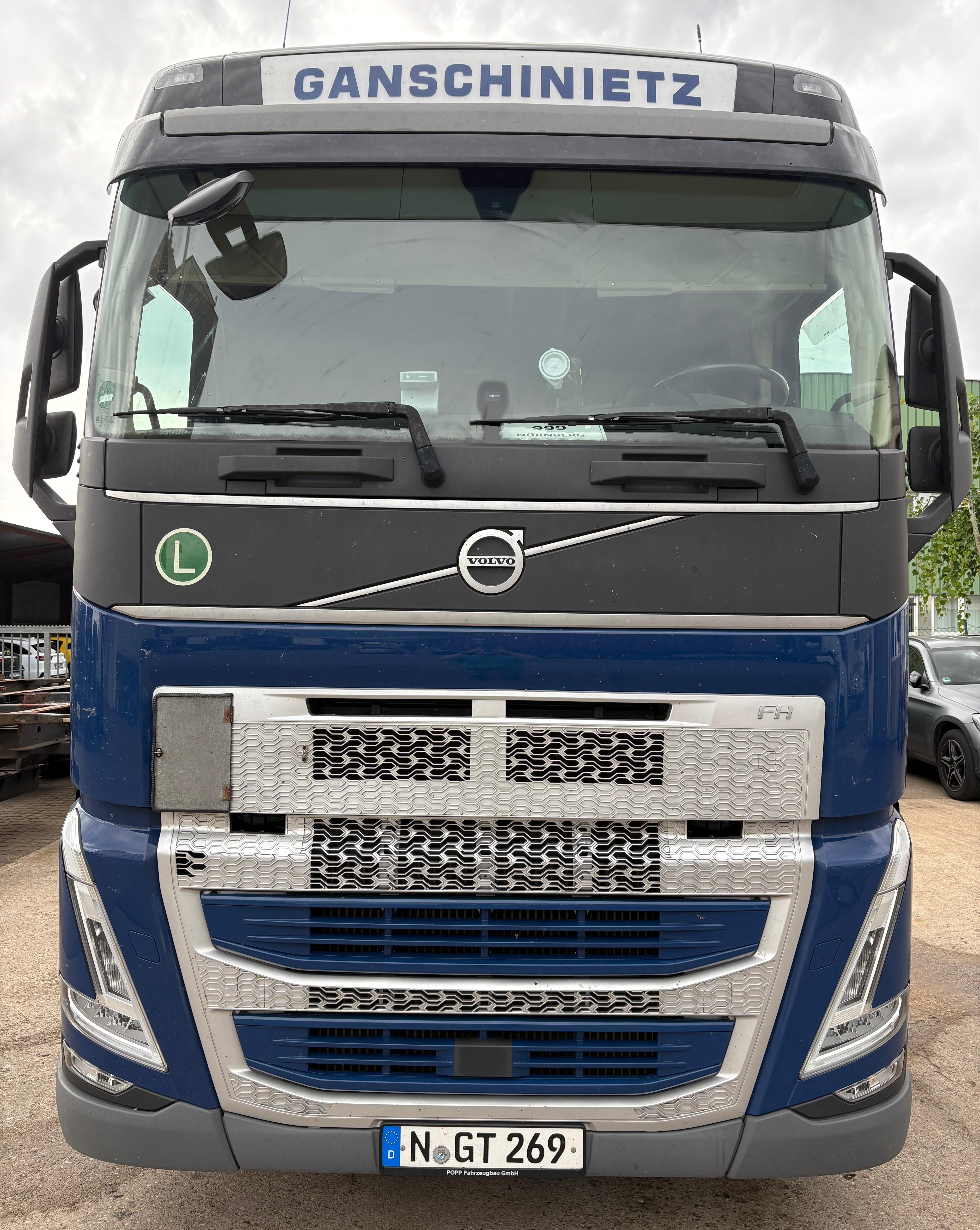 Volvo FH 460 ● 2022 ● 4x2Euro 6 ● 352 000km