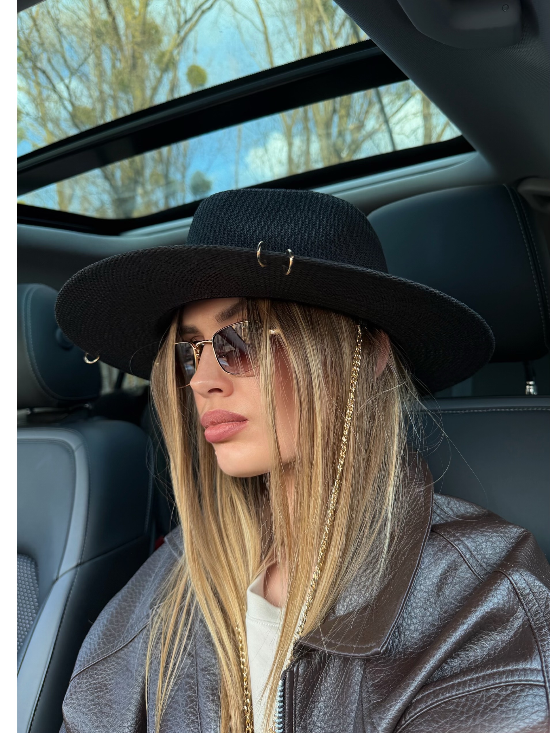 Капелюх федора з ланцюжком чорний