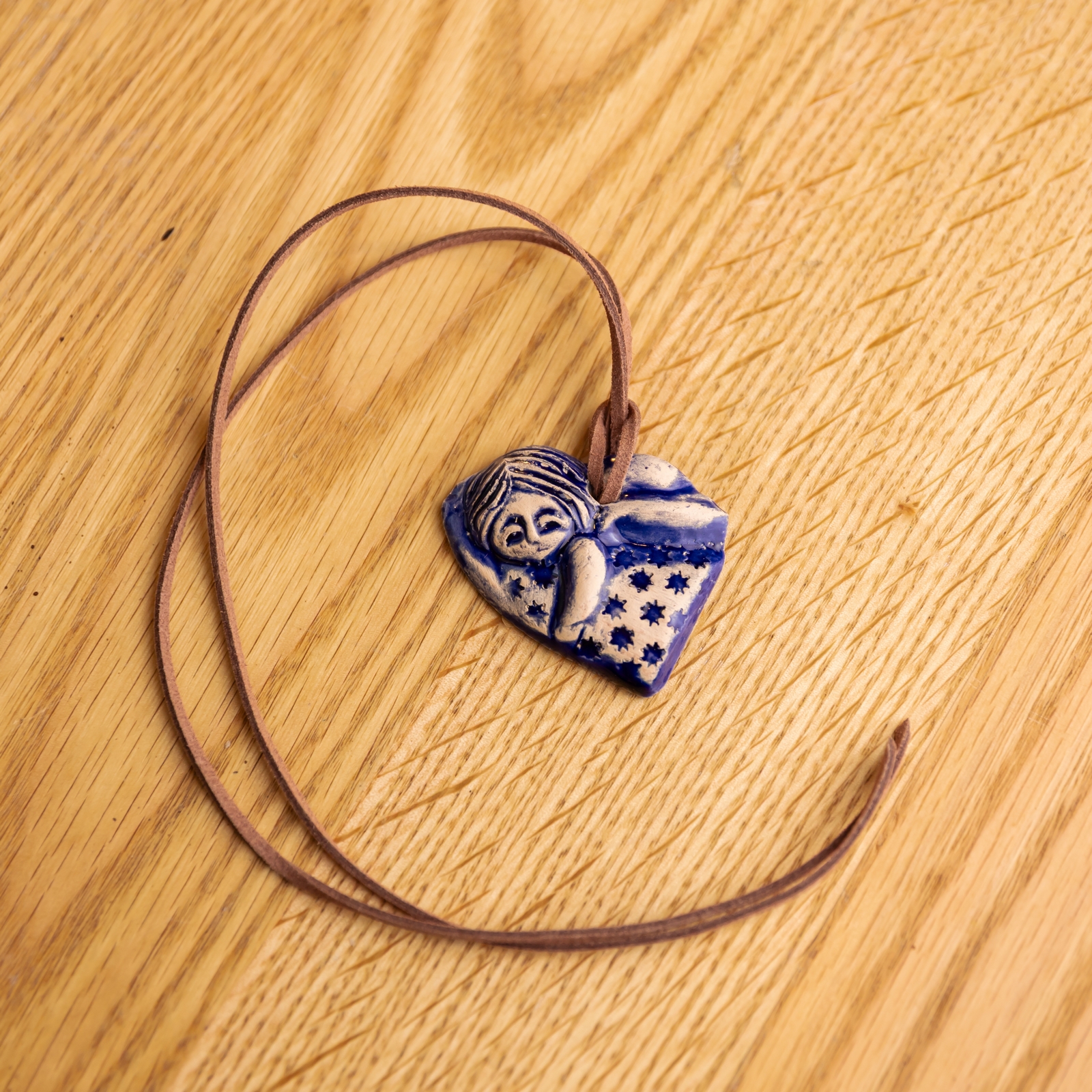 Керамічна підвіска 