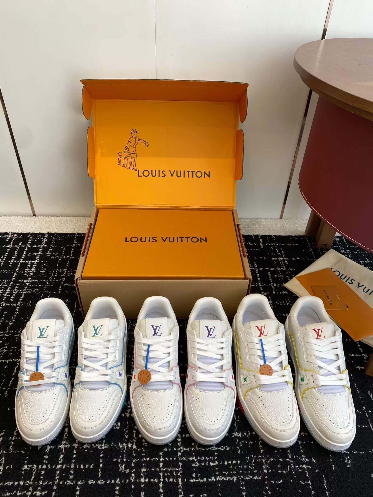 Louis Vuitton кросівки