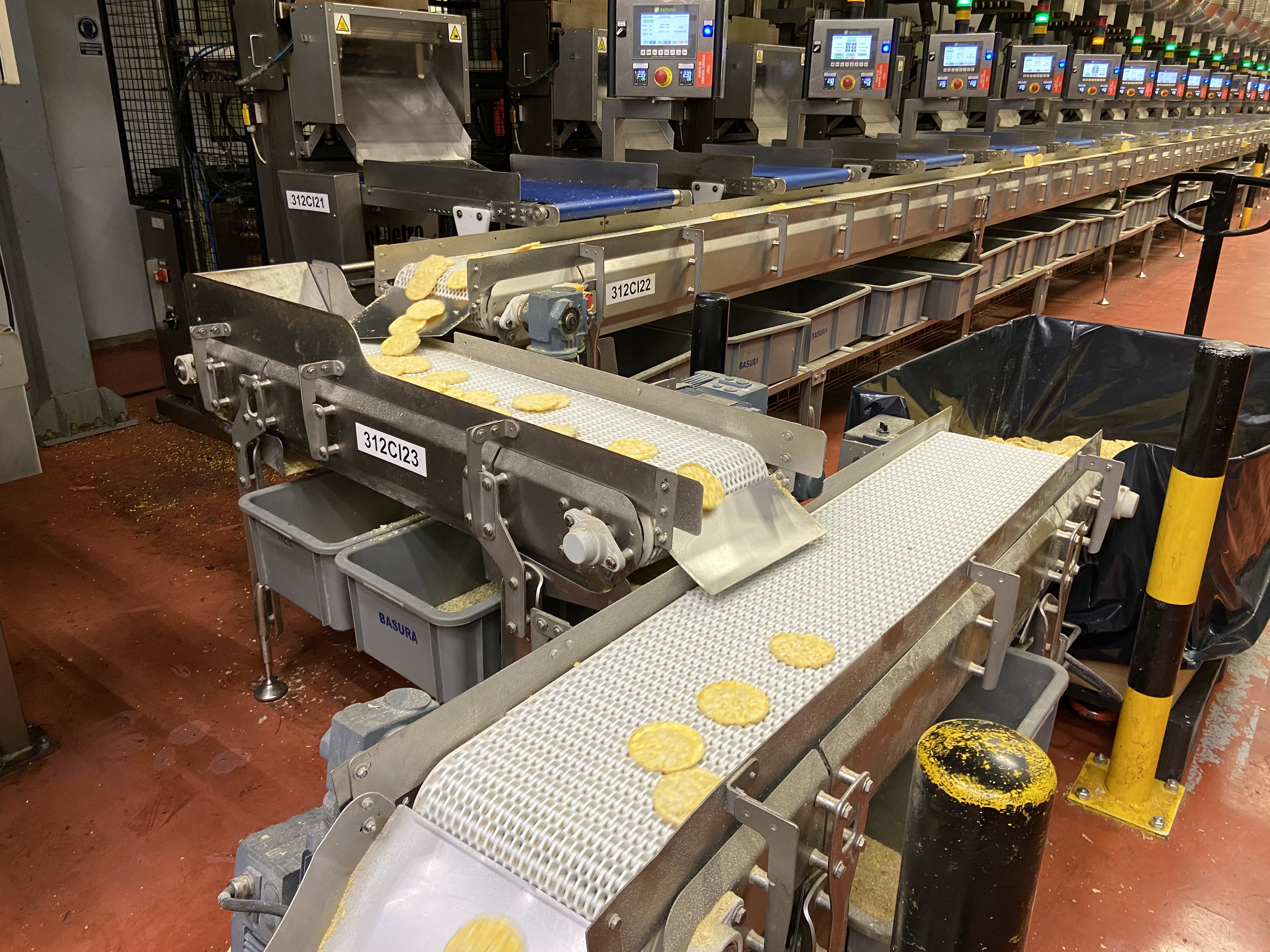 WLX Сталевий конвеєр з модульною стрічкою