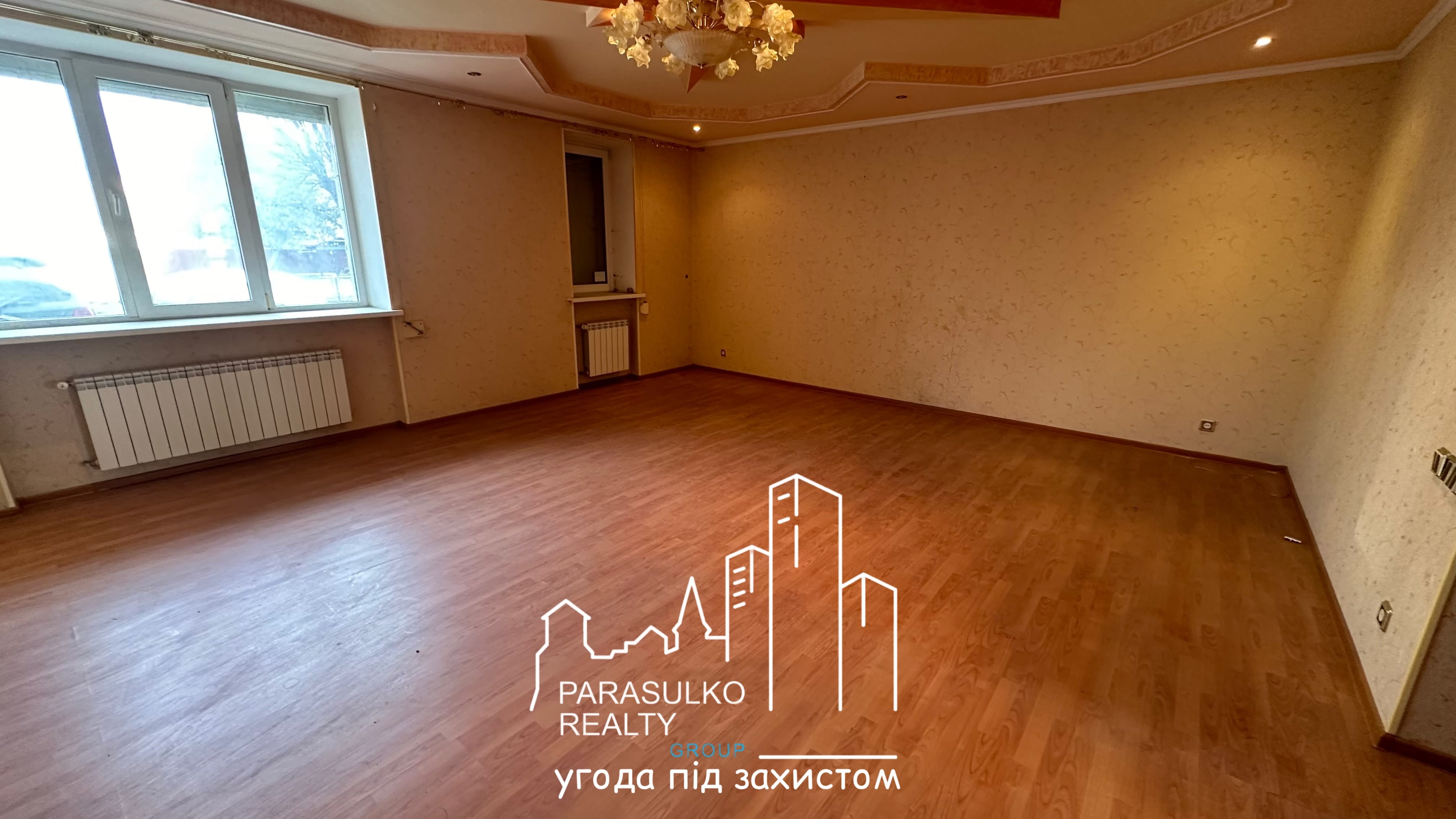 Частина будинку в центральній частині міста