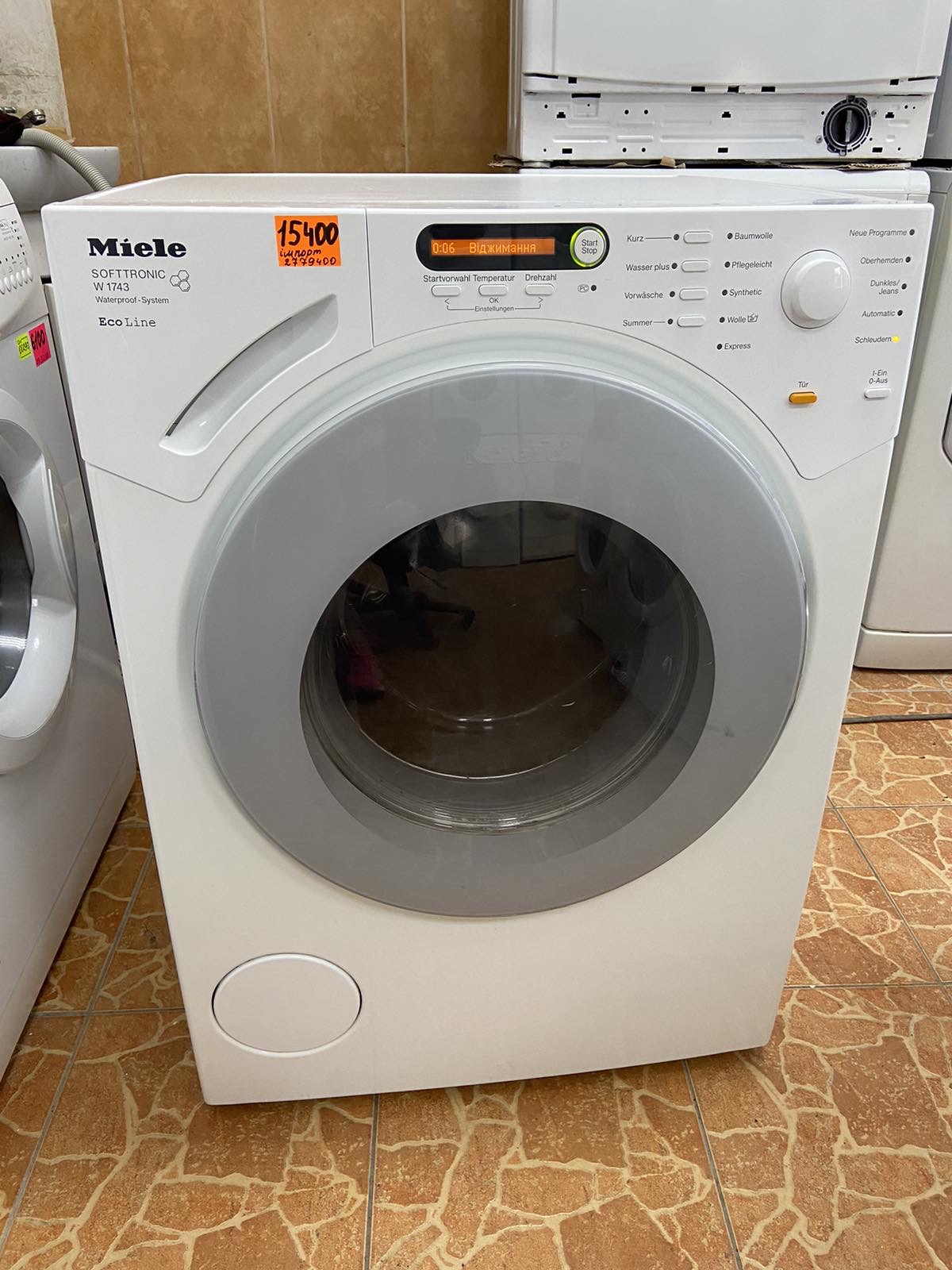 15400 Miele W1743 Softtronic 8кг 1400 обертів/хвилину