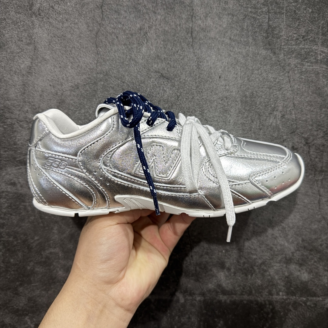 Miumiu x New Balance 530