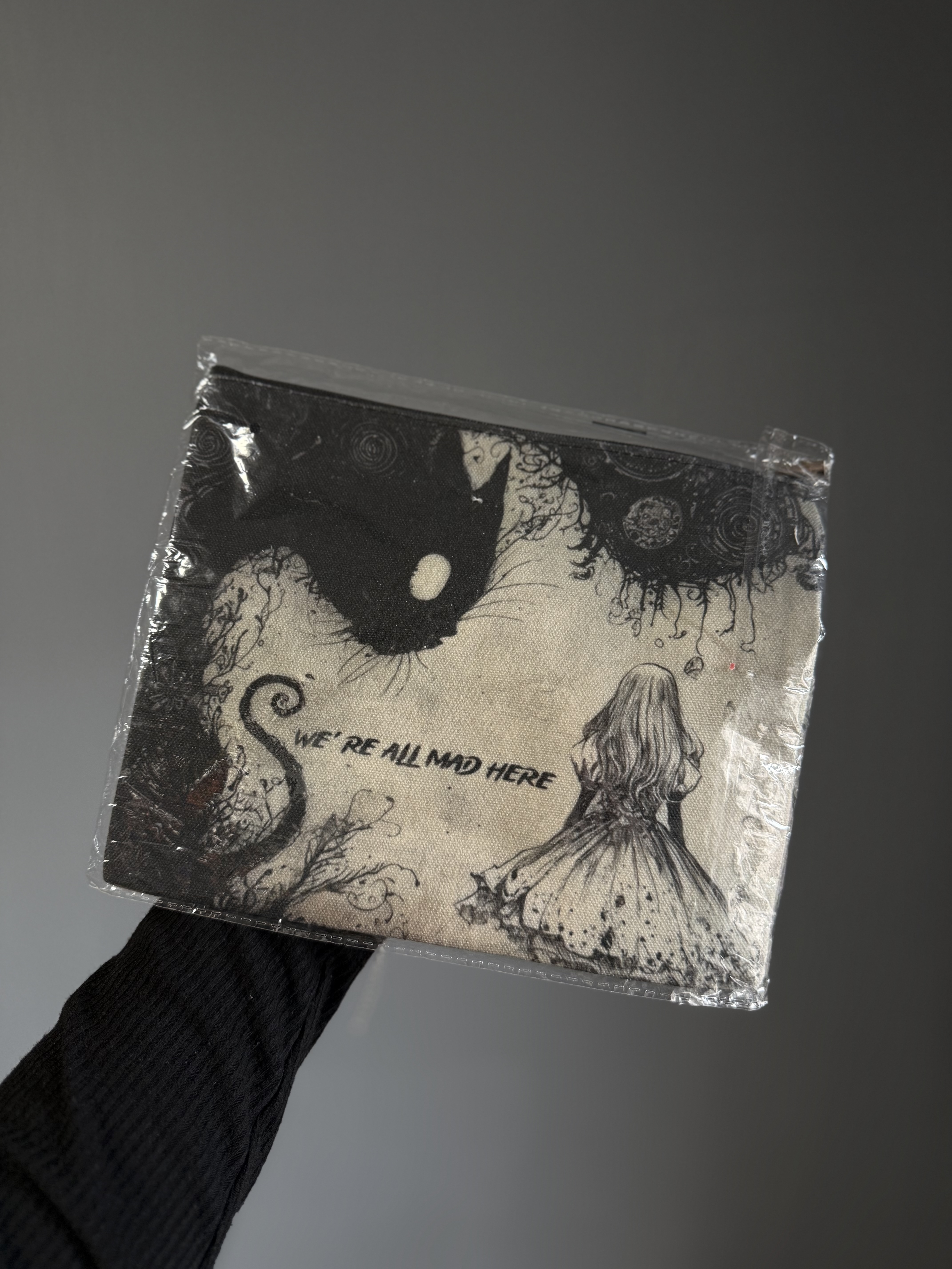 Косметички для зберігання езотеричних атрибутів