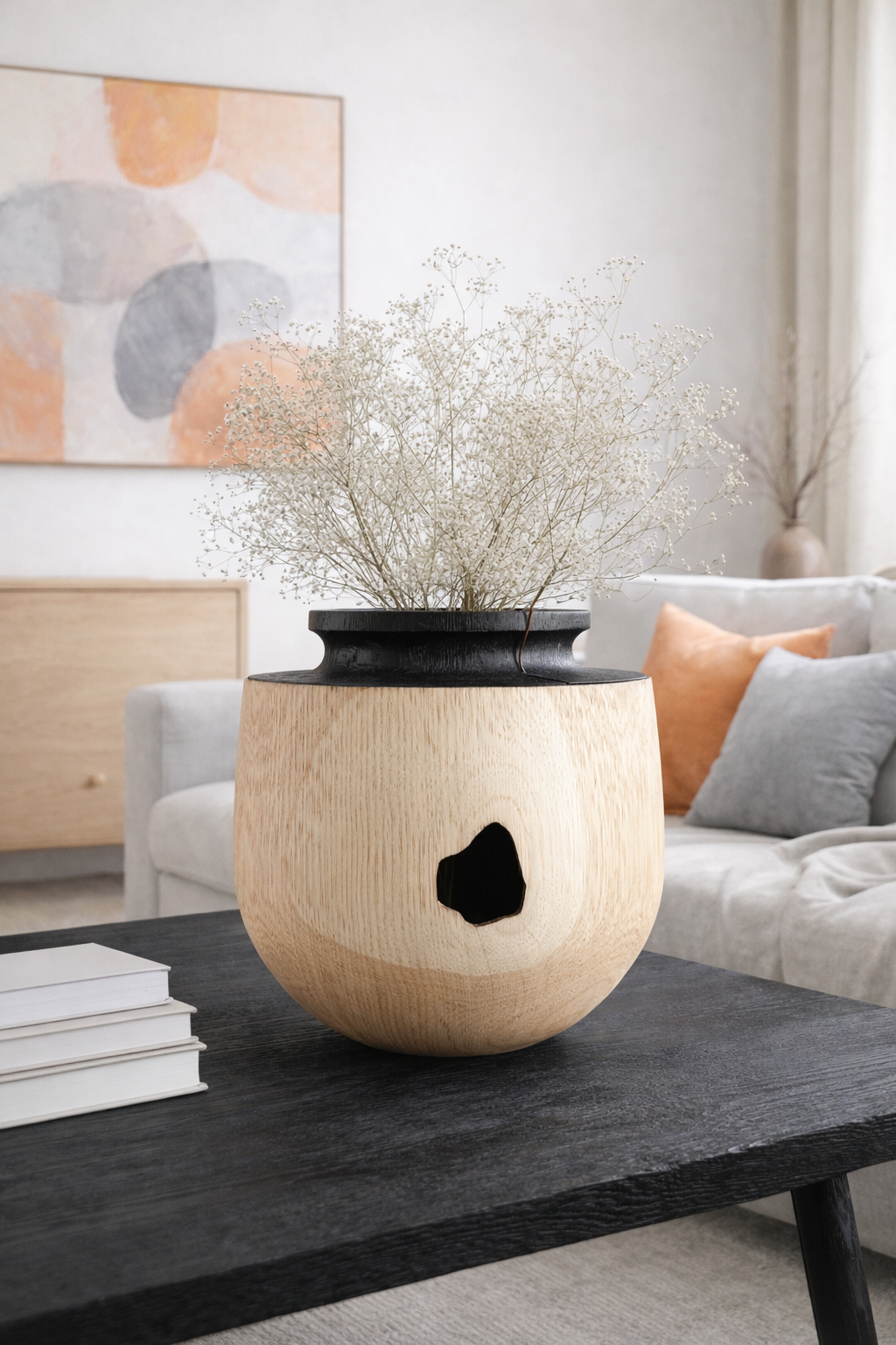 Оригінальна ваза  з дуба ручної роботи