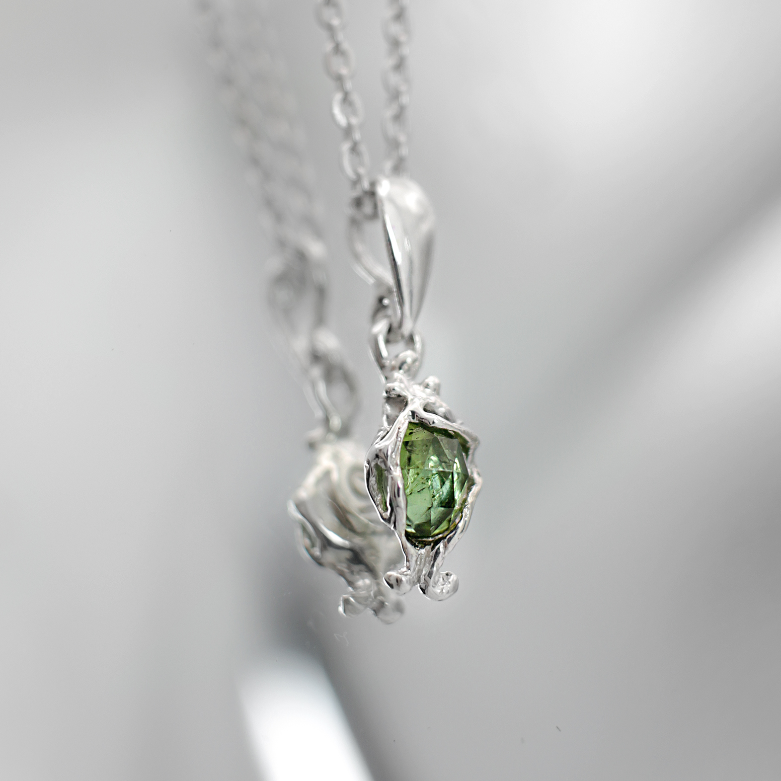 Підвіс Vine з турмаліном