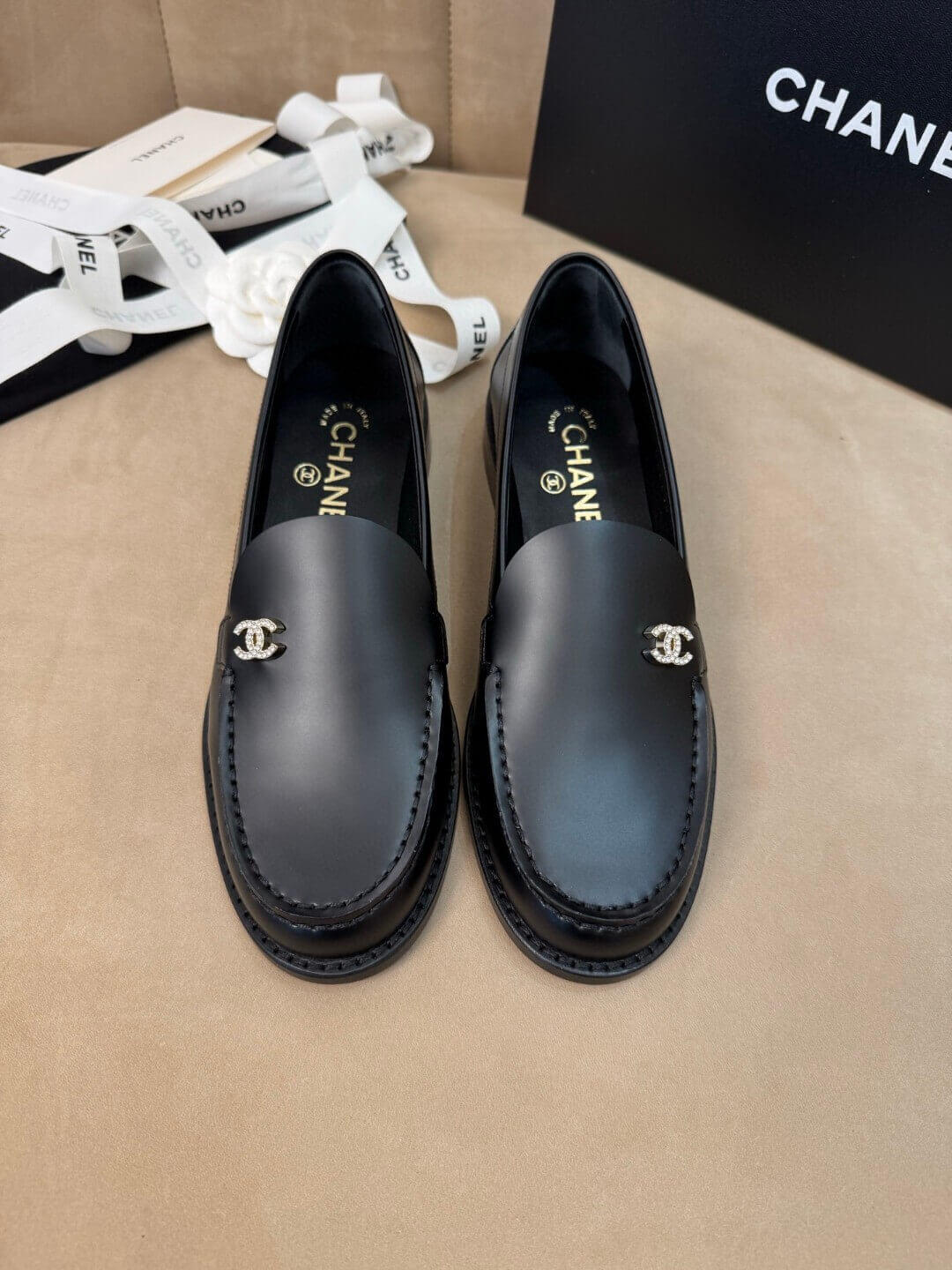 Chanel лофери