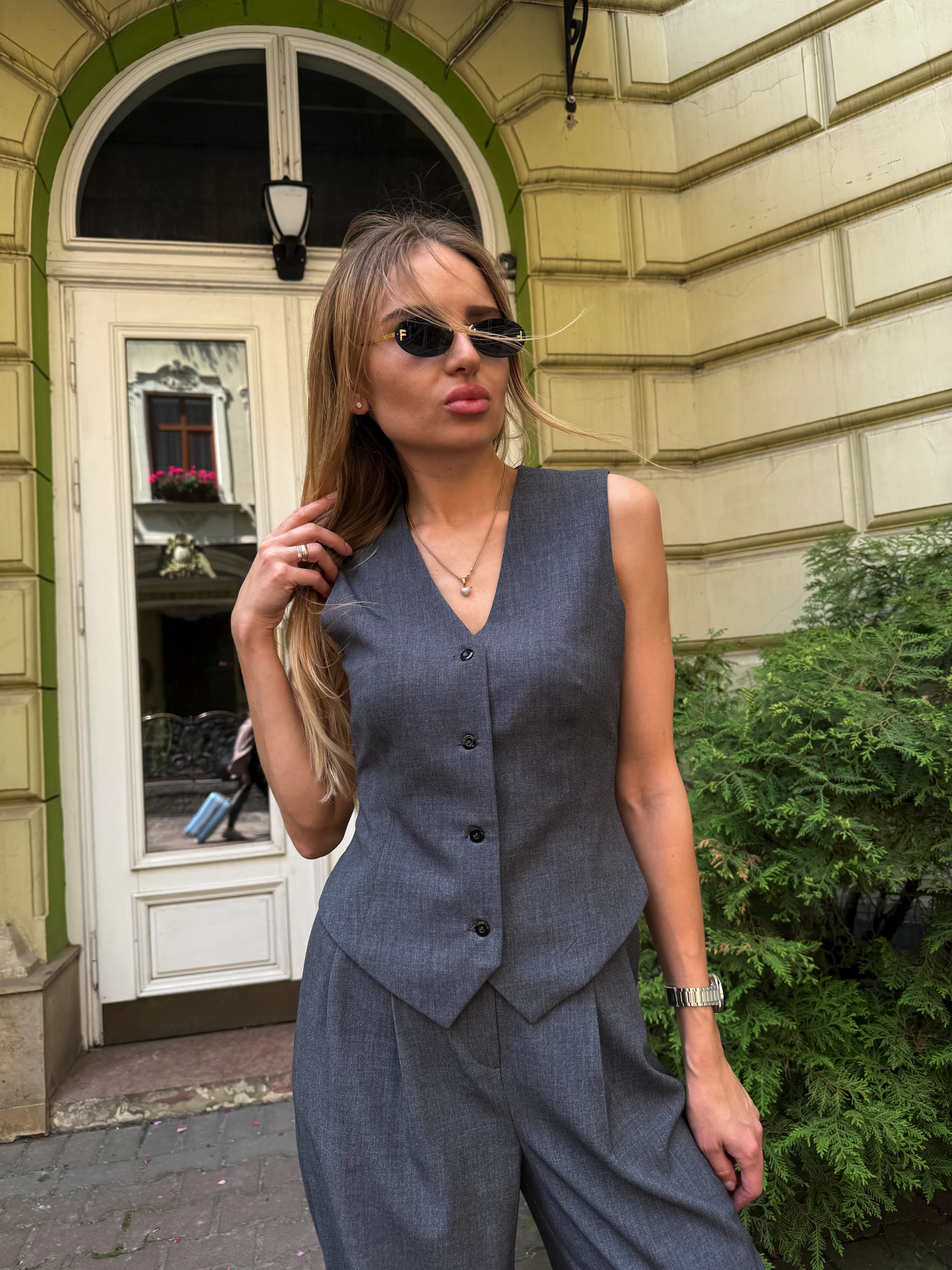 жилет Basic gray