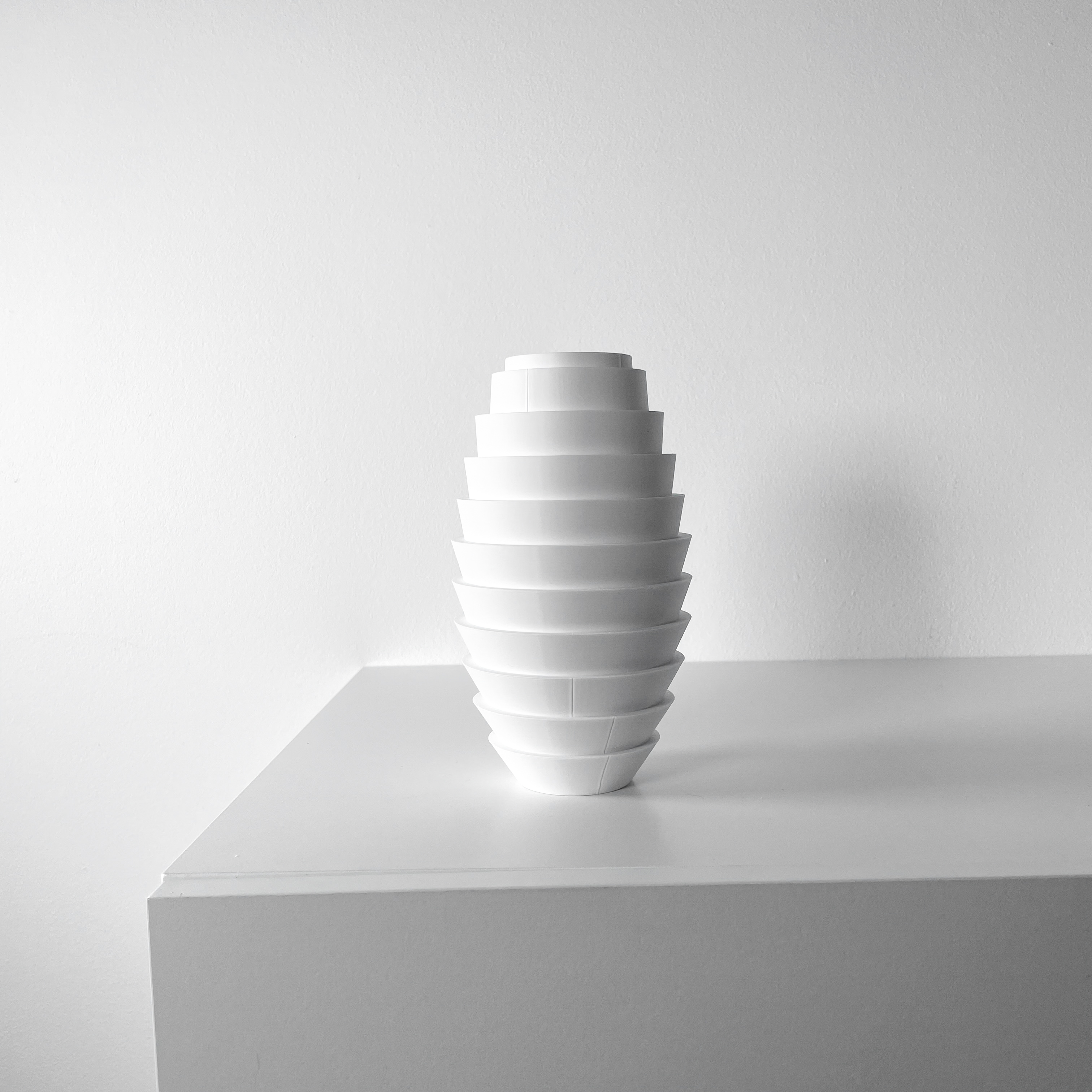 Ulyx Vase – Sleek 3D Printed Vase