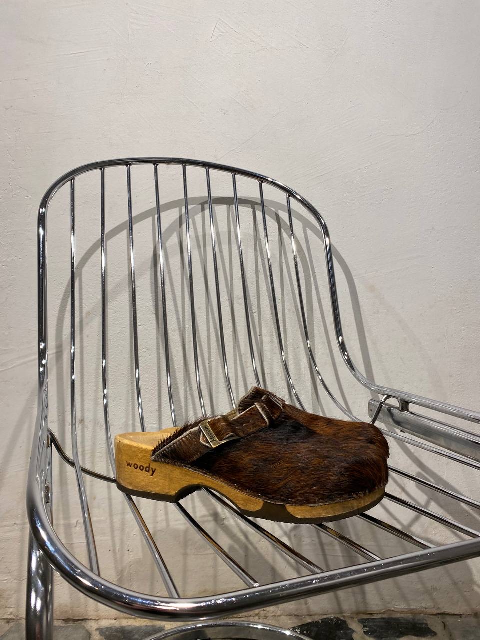 Woody Natural Horse Wood Slippers