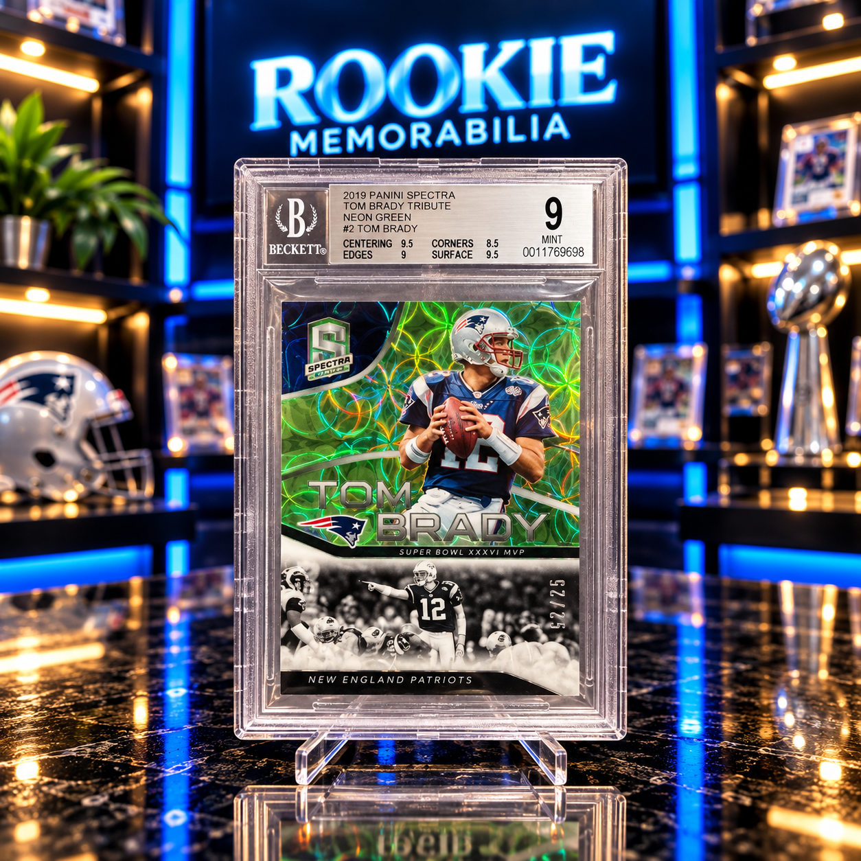 Tom Brady Neon Green /25 Beckett Mint 9