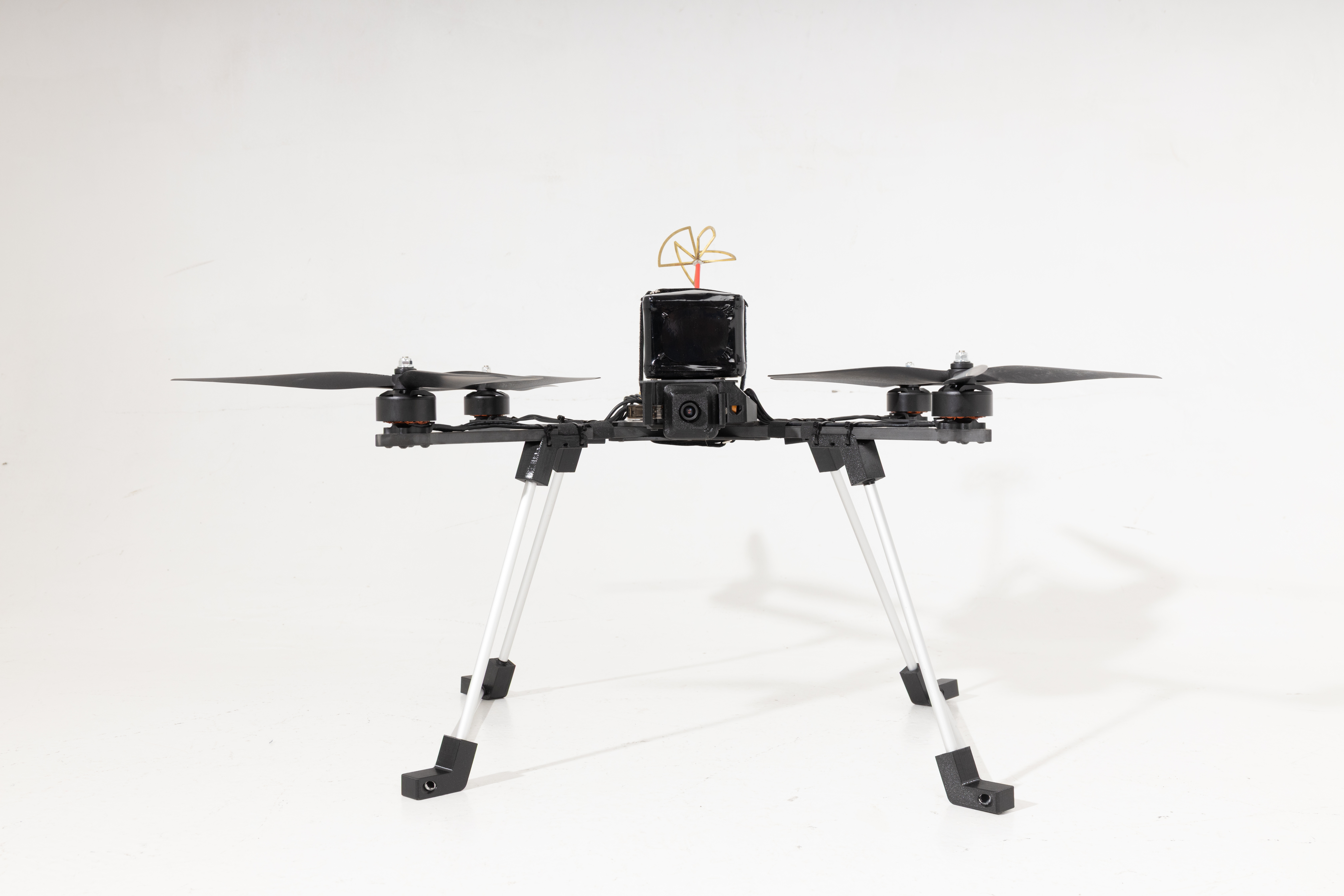 SHTURM 15.R Носій ретранслятора з оптичною стабілізацією