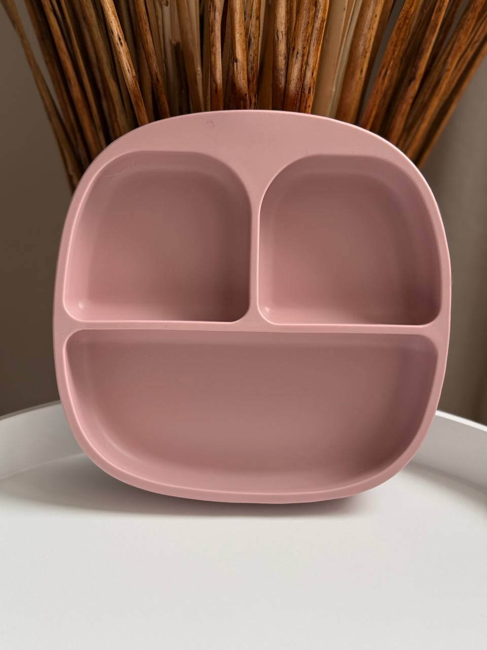 Секційна тарілка на 3 секції з присоскою, колір - пудра (Pale mauve)